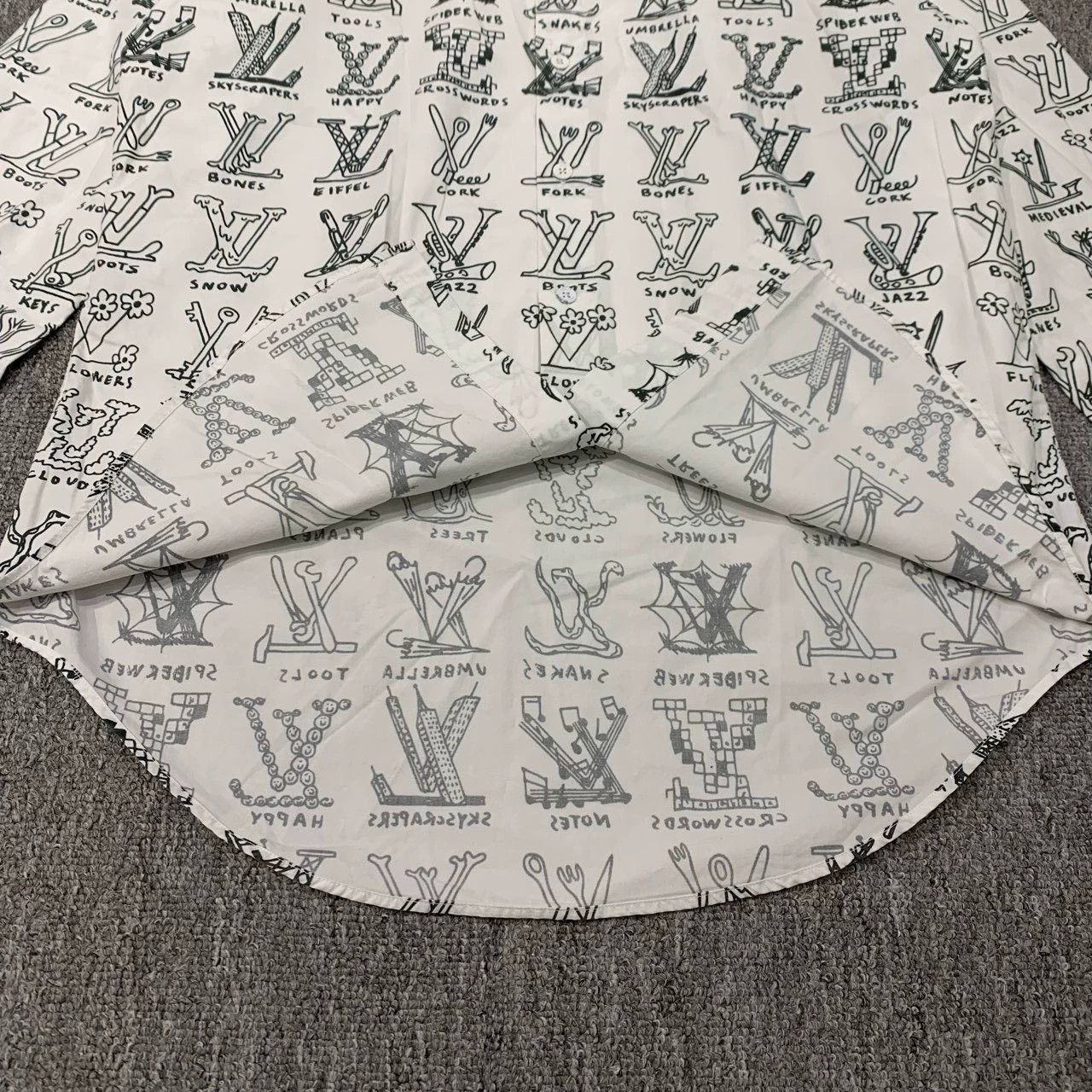 Louis Vuitton lv hand gesture printed shirt jacket medium Size US S / EU 44-46 / 1 - 9 Thumbnail