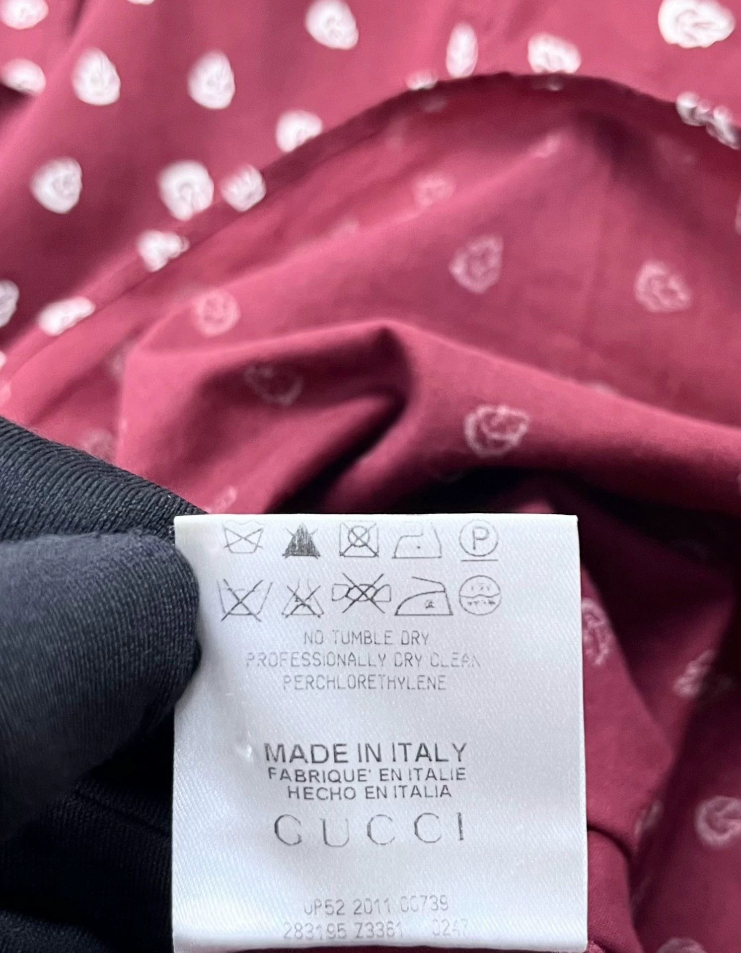 Gucci gucci logo short sleeve button-up shirt Size US M / EU 48-50 / 2 - 3 Thumbnail