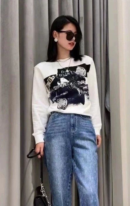 Chanel white chanel camellia logo embroidered sweatshirt Size L / US 10 / IT 46 - 5 Thumbnail