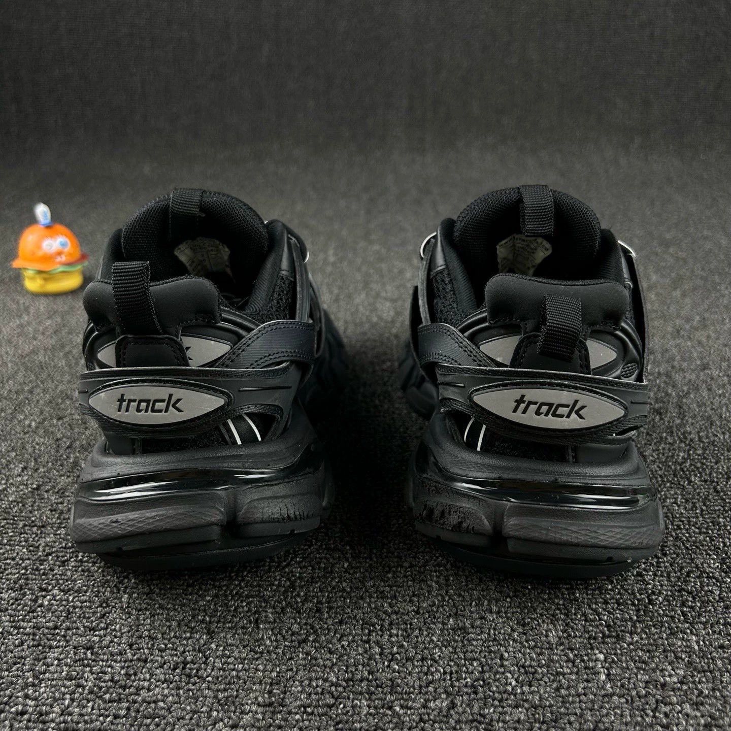 Balenciaga balenciaga black sports shoes for women Size US 5 / IT 35 - 5 Thumbnail