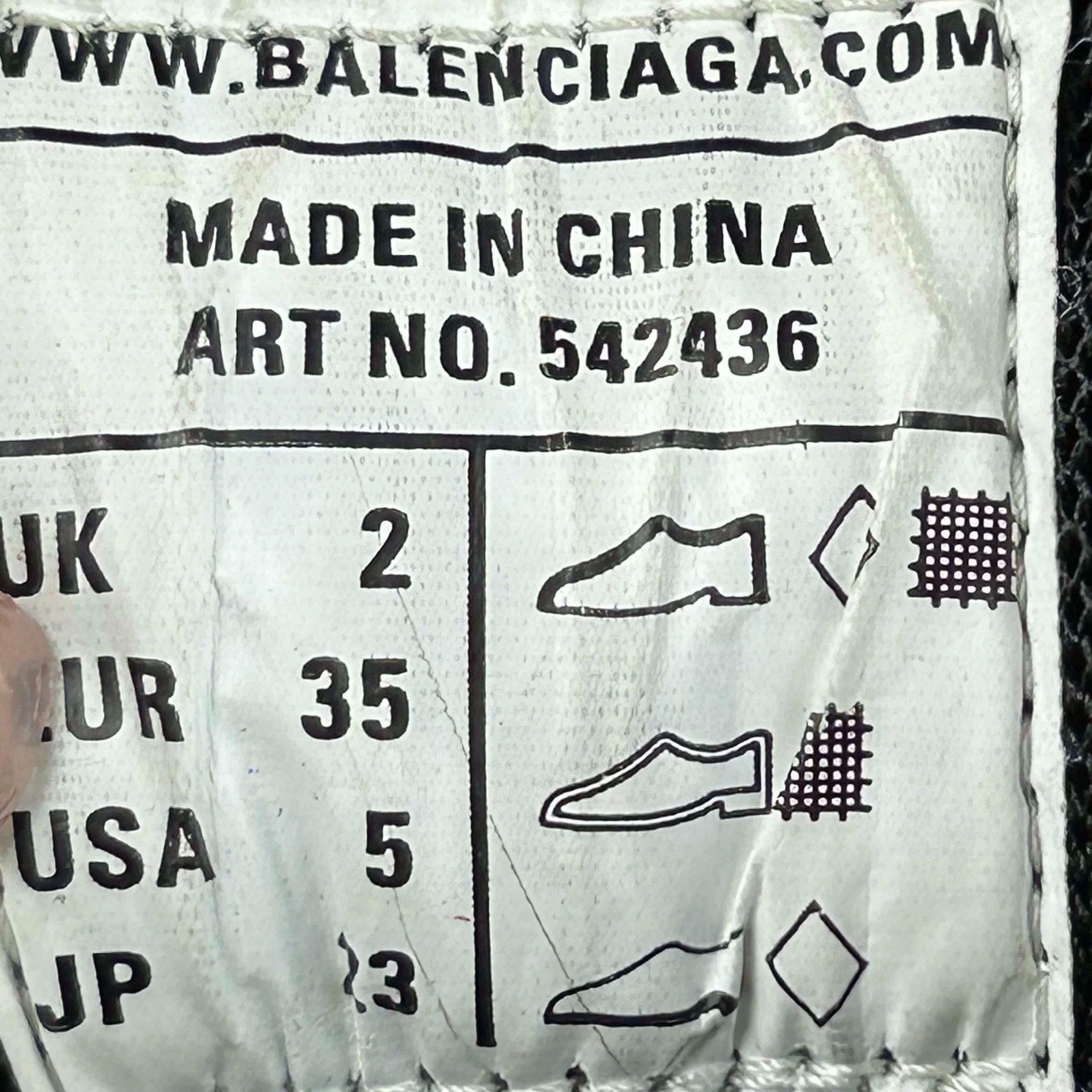 Balenciaga balenciaga black sports shoes for women Size US 5 / IT 35 - 7 Thumbnail