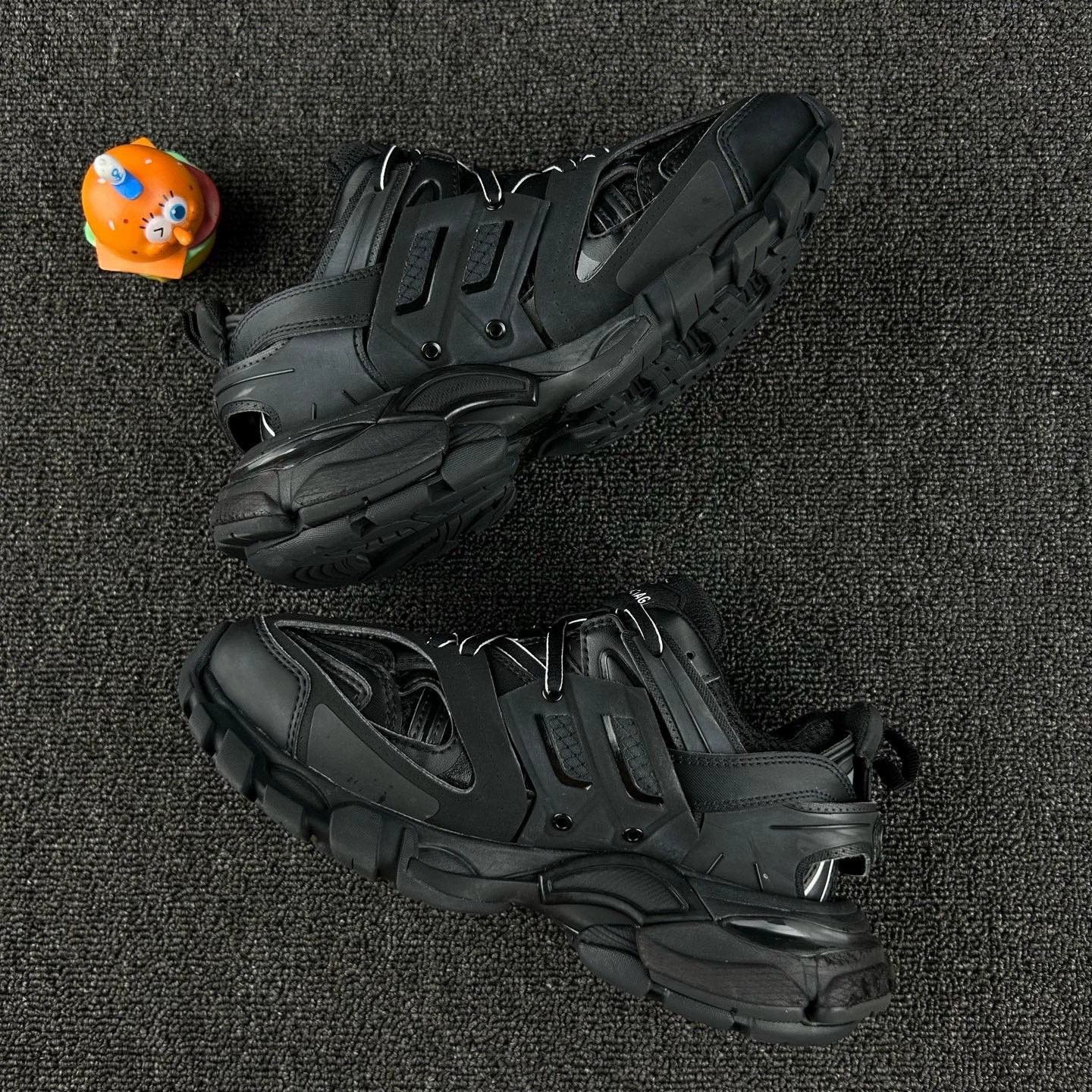 Balenciaga balenciaga black sports shoes for women Size US 5 / IT 35 - 3 Thumbnail