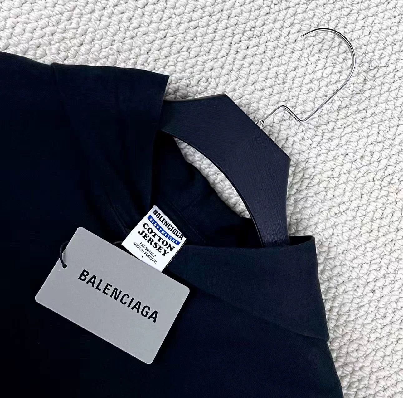 Balenciaga balenciaga black logo hoodie L size Size US L / EU 52-54 / 3 - 3 Thumbnail
