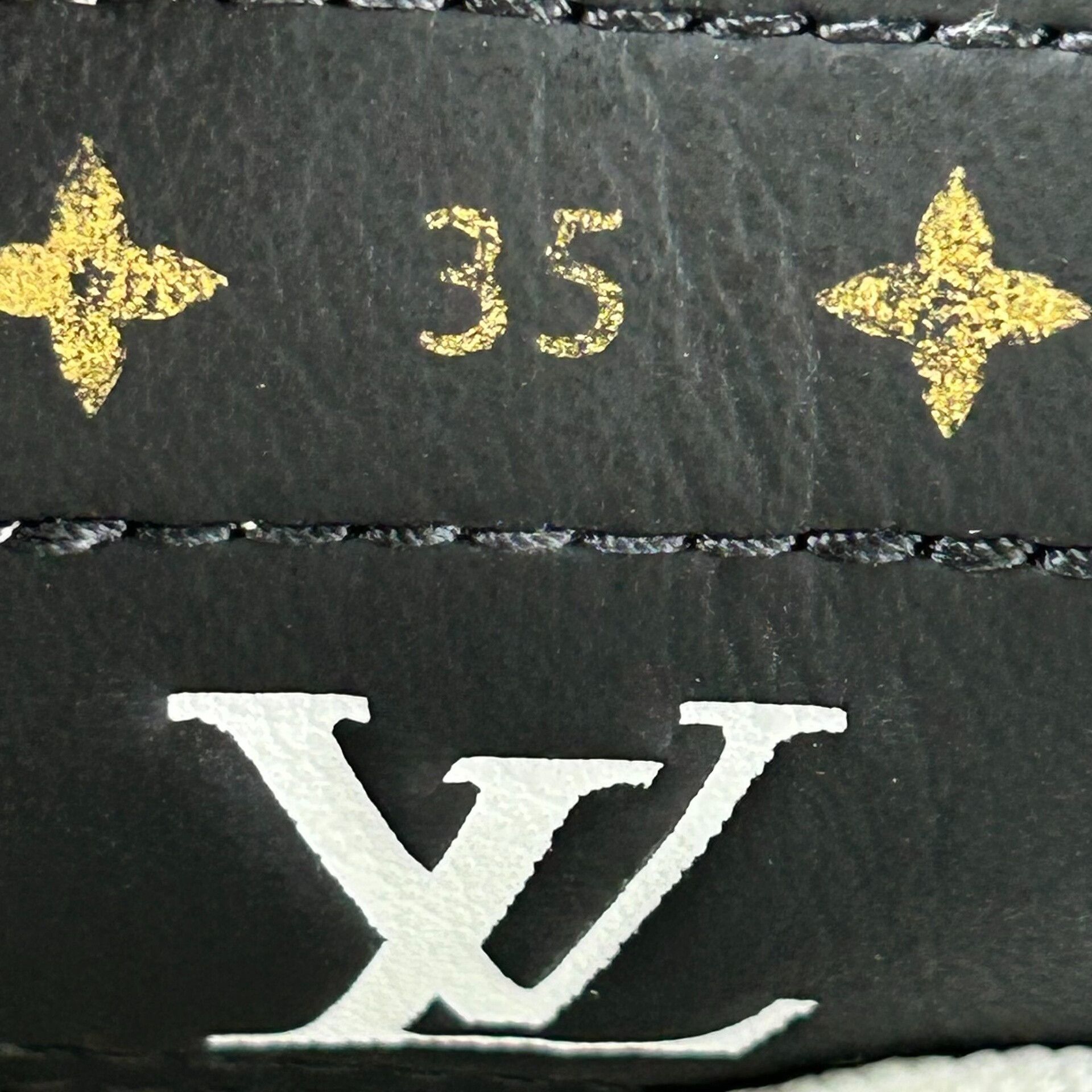 Louis Vuitton Louis Vuitton White Misaligned Sneakers Size 35 Size US 5 / IT 35 - 7 Thumbnail