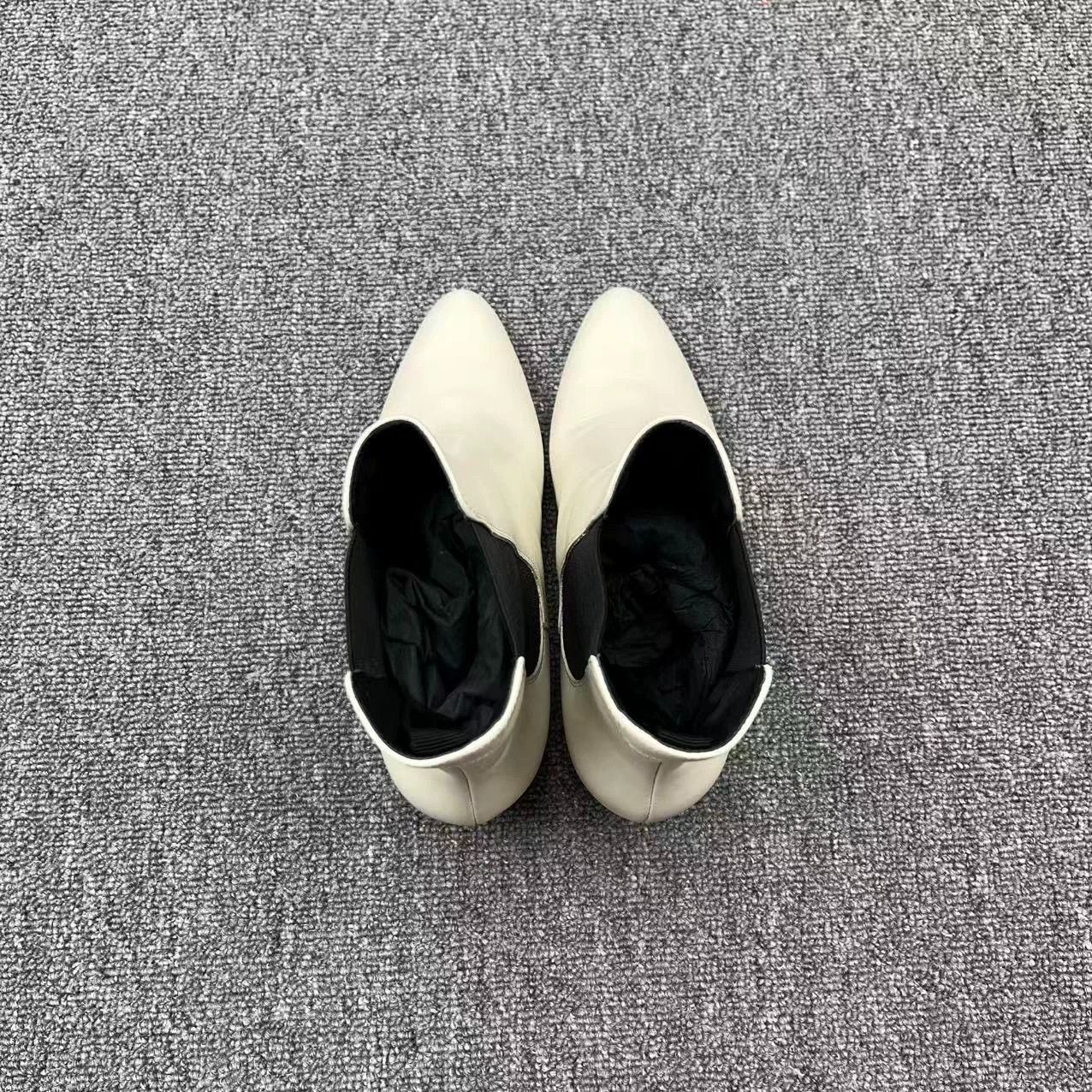 Celine new white leather pointed Chelsea boots Size US 5.5 / IT 35.5 - 3 Thumbnail