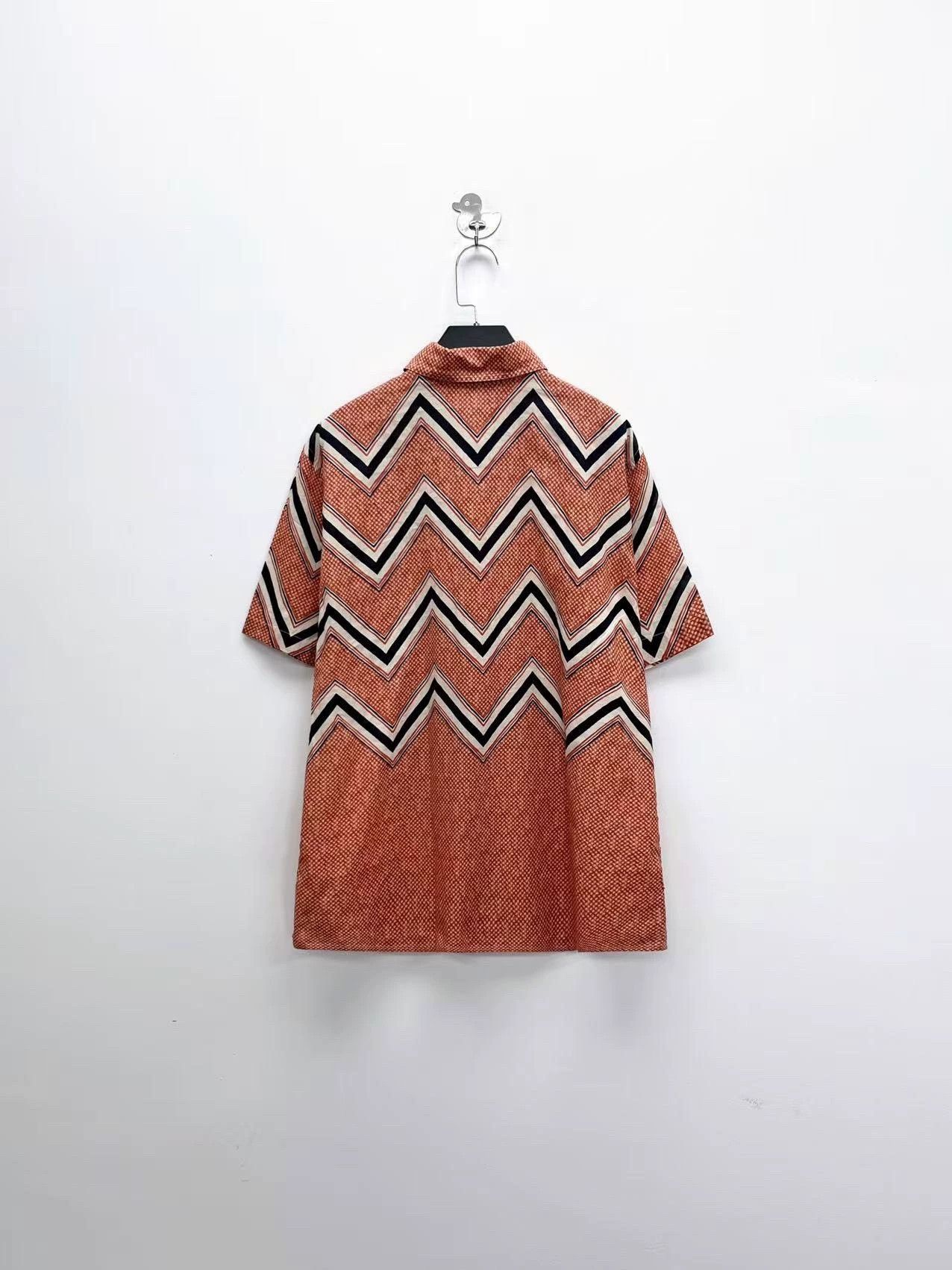 Louis Vuitton louis vuitton patterned short sleeve shirt Size US L / EU 52-54 / 3 - 2 Thumbnail