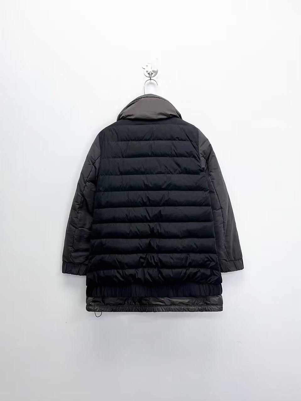 Moncler moncler black gray puffer coat with logo Size US M / EU 48-50 / 2 - 2 Thumbnail