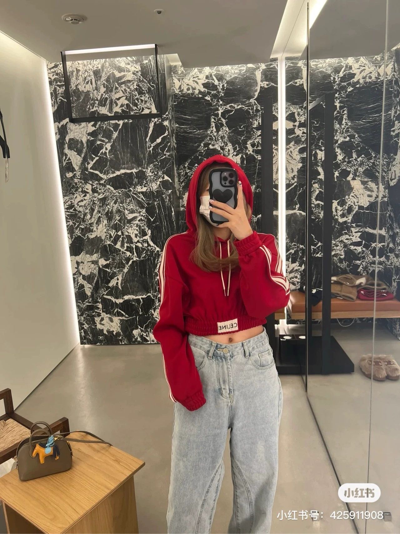 Celine celine red cropped hoodie with waist drawstring Size S / US 4 / IT 40 - 4 Thumbnail