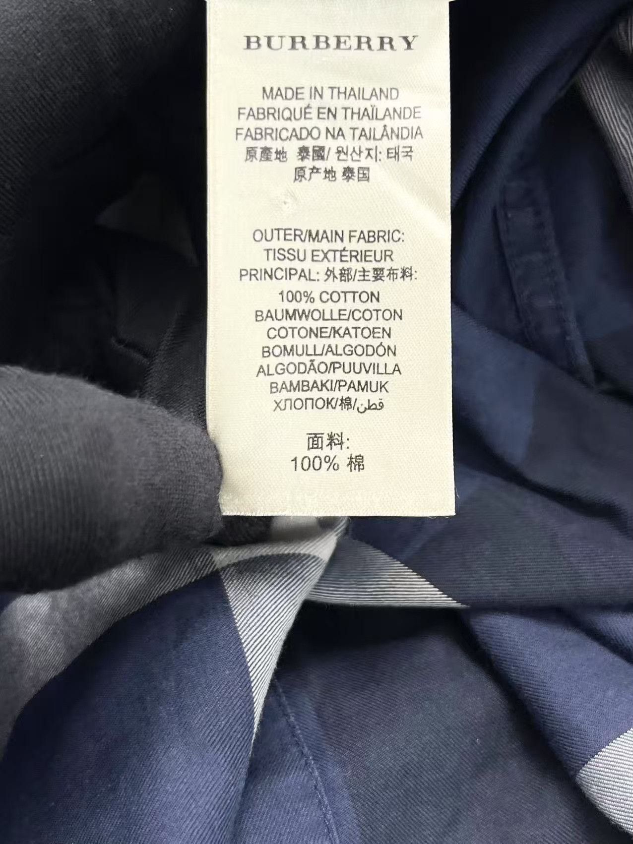 Burberry classic navy blue checkered shirt for all Size US L / EU 52-54 / 3 - 4 Thumbnail