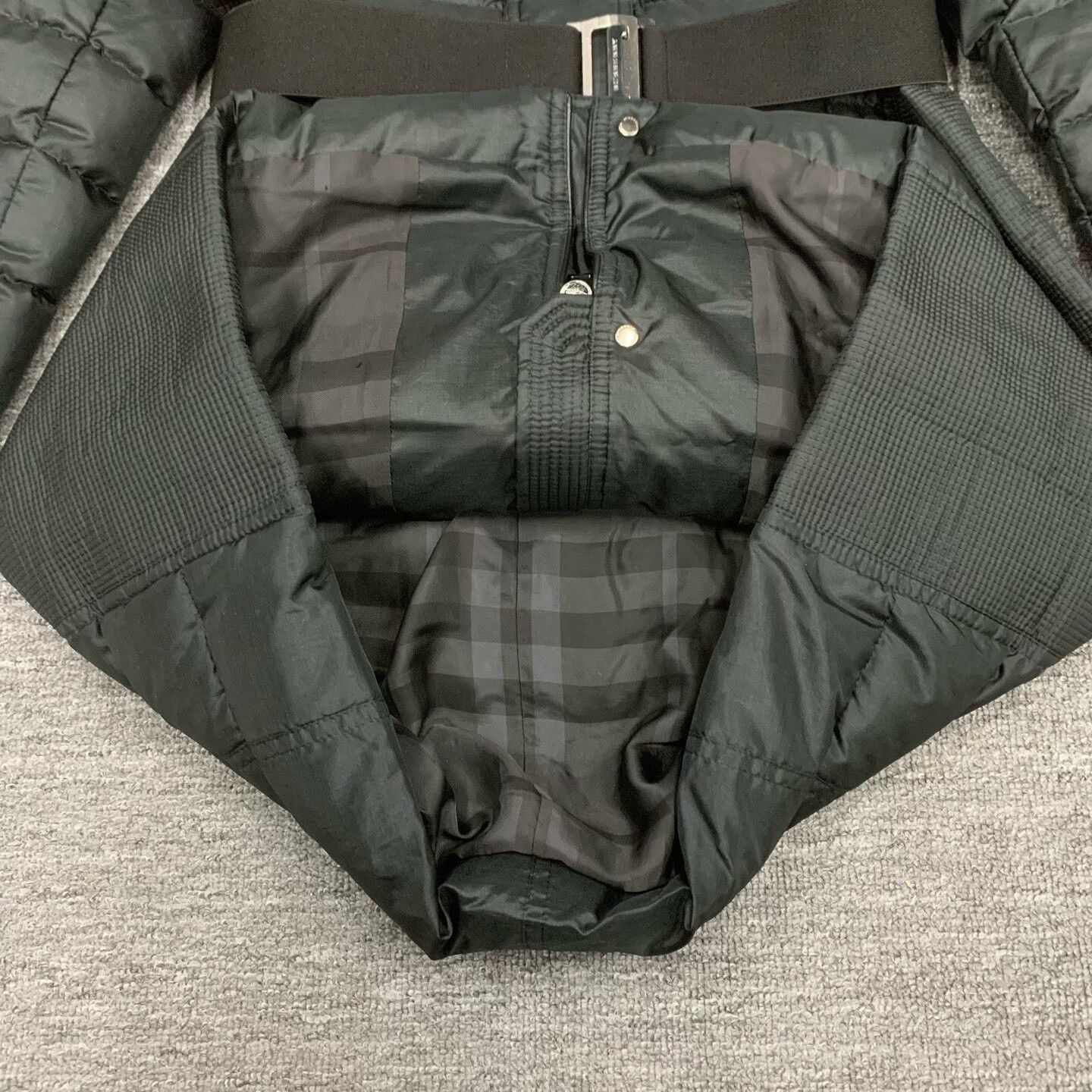 Burberry Burberry Black Long Sleeve Down Coat Size L / US 10 / IT 46 - 8 Thumbnail