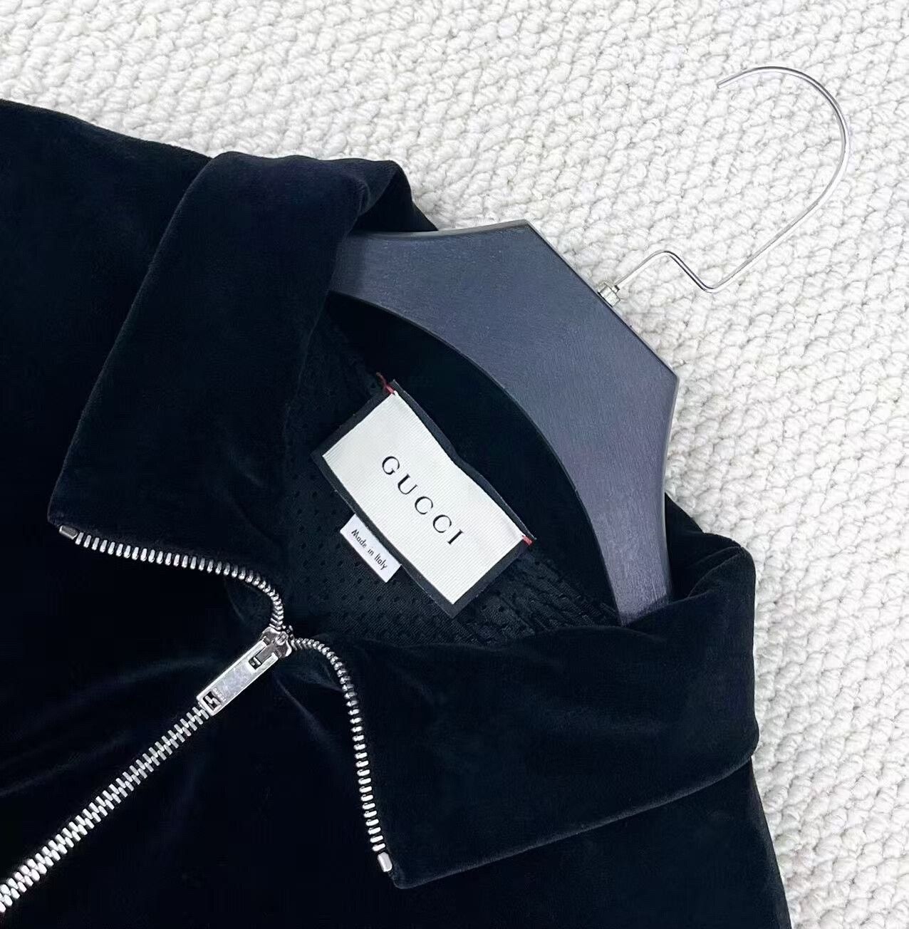 Gucci gucci black chenille zip jacket with stripes Size US XXL / EU 58 / 5 - 3 Thumbnail