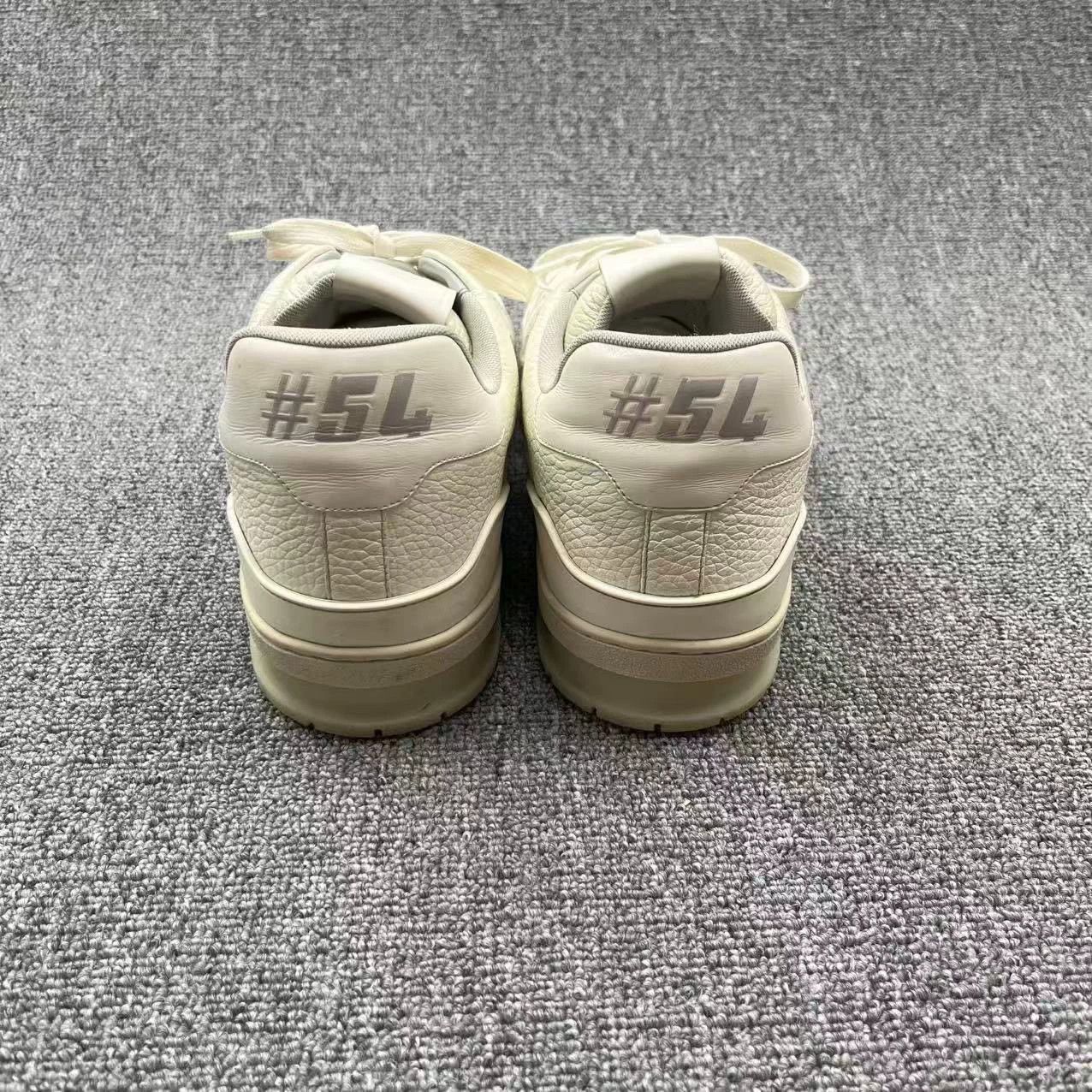 Louis Vuitton louis vuitton white trainer sneakers size 46 Size US 12 / EU 45 - 4 Thumbnail