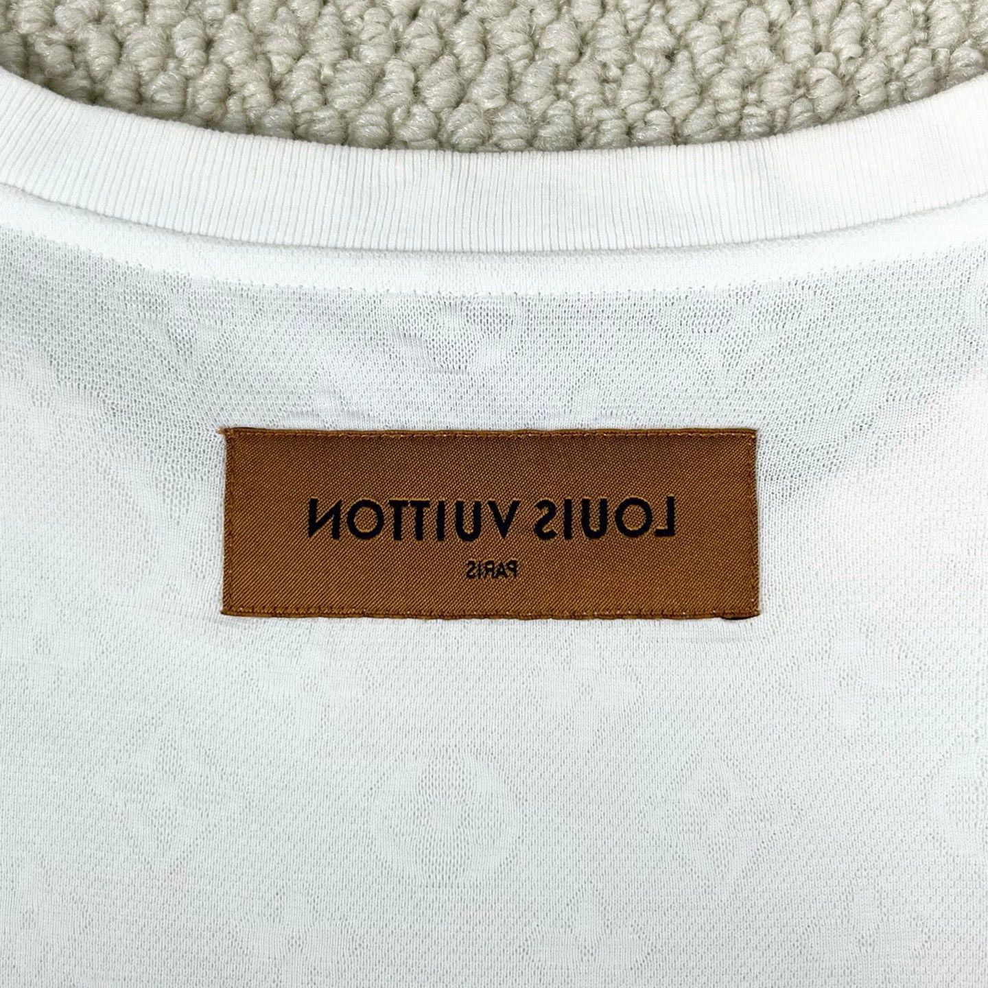Louis Vuitton louis vuitton white marine animal short sleeve shirt Size US L / EU 52-54 / 3 - 6 Thumbnail