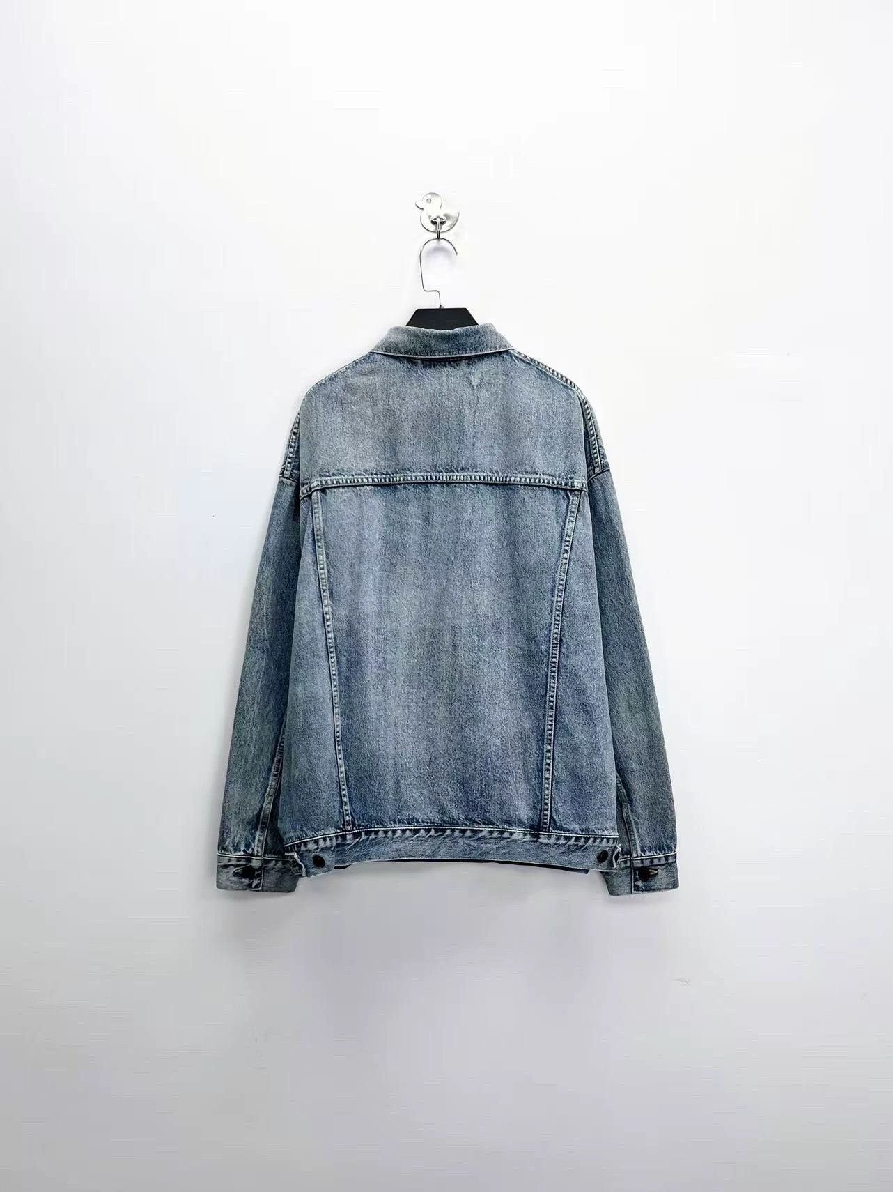 Balenciaga balenciaga distressed light blue denim jacket Size US XS / EU 42 / 0 - 2 Thumbnail
