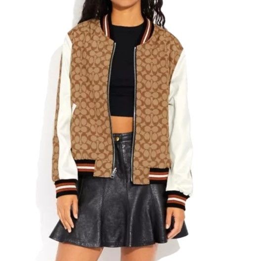 Coach Coach COACH Signature Souvenir Jacket Satin Outerwear Others Outerwear CG460 DUTY FREE for USA Size ONE SIZE - 6 Thumbnail