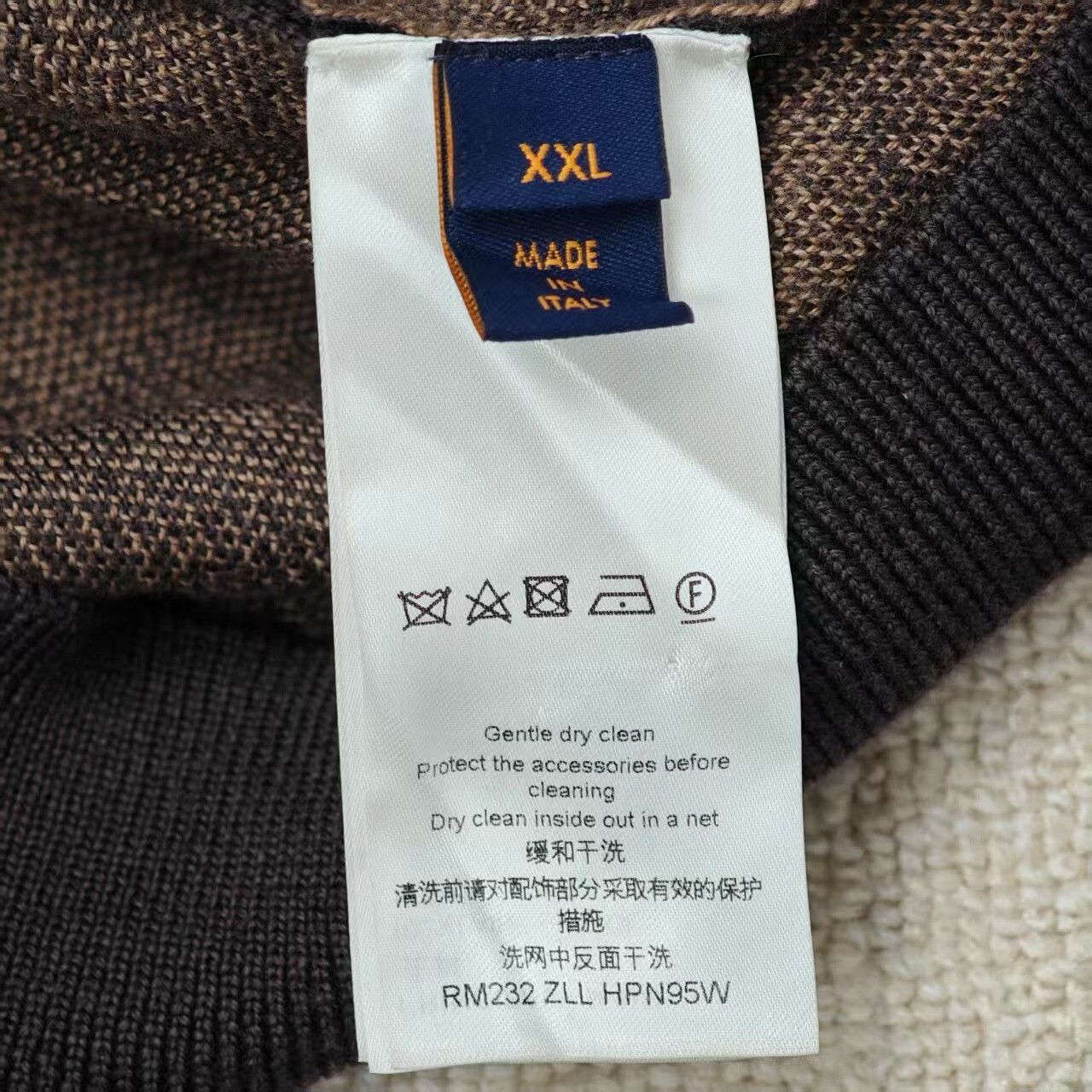 Louis Vuitton louis vuitton brown sweatshirt with unique design Size US XXL / EU 58 / 5 - 4 Thumbnail