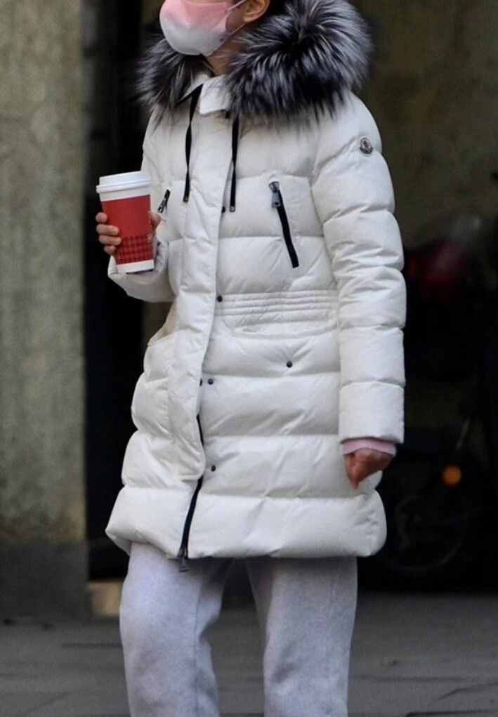Moncler Moncler Aphroti White Long Down Coat Size M / US 6-8 / IT 42-44 - 5 Thumbnail