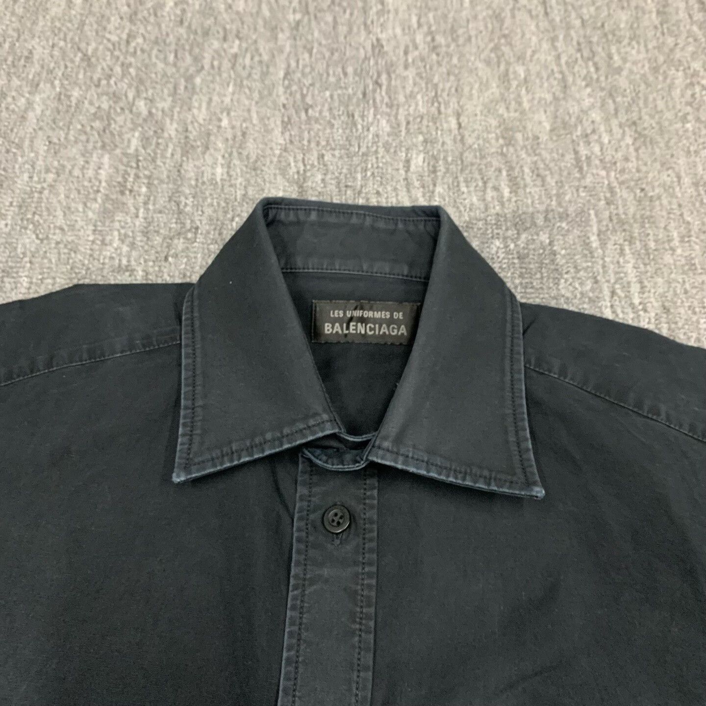 Balenciaga balenciaga black vintage washed shirt jacket Size US S / EU 44-46 / 1 - 7 Thumbnail