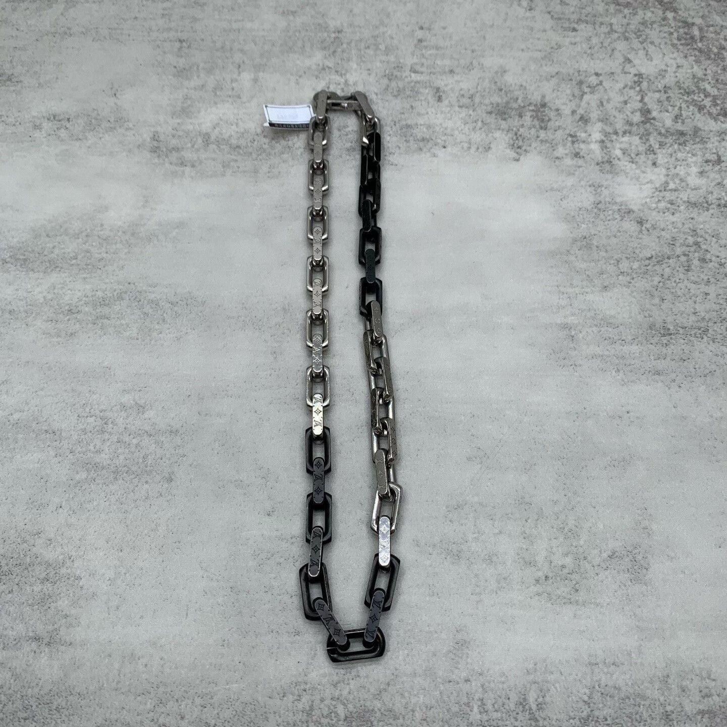 Louis Vuitton lv black silver link chain necklace Size ONE SIZE - 2 Thumbnail