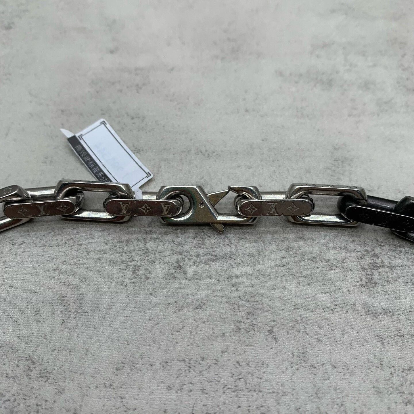 Louis Vuitton lv black silver link chain necklace Size ONE SIZE - 9 Thumbnail