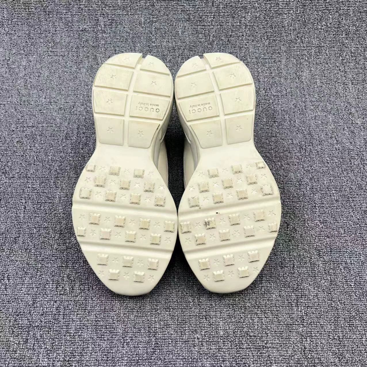 Gucci Gucci Rhyton Dad Sneakers with Lip Print Size US 12 / EU 45 - 6 Thumbnail
