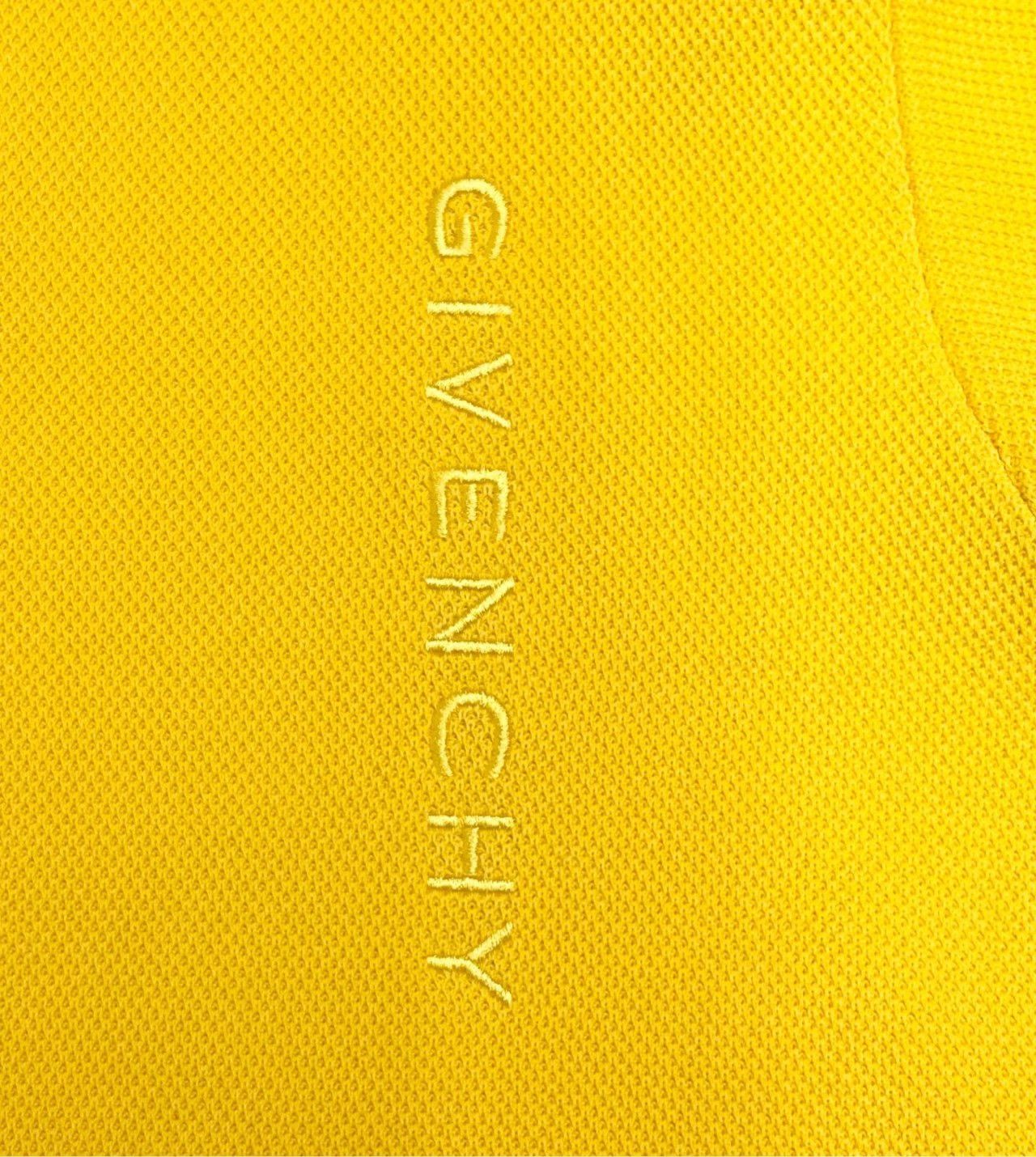 Givenchy givenchy yellow embroidered logo knit sweater Size US M / EU 48-50 / 2 - 4 Thumbnail