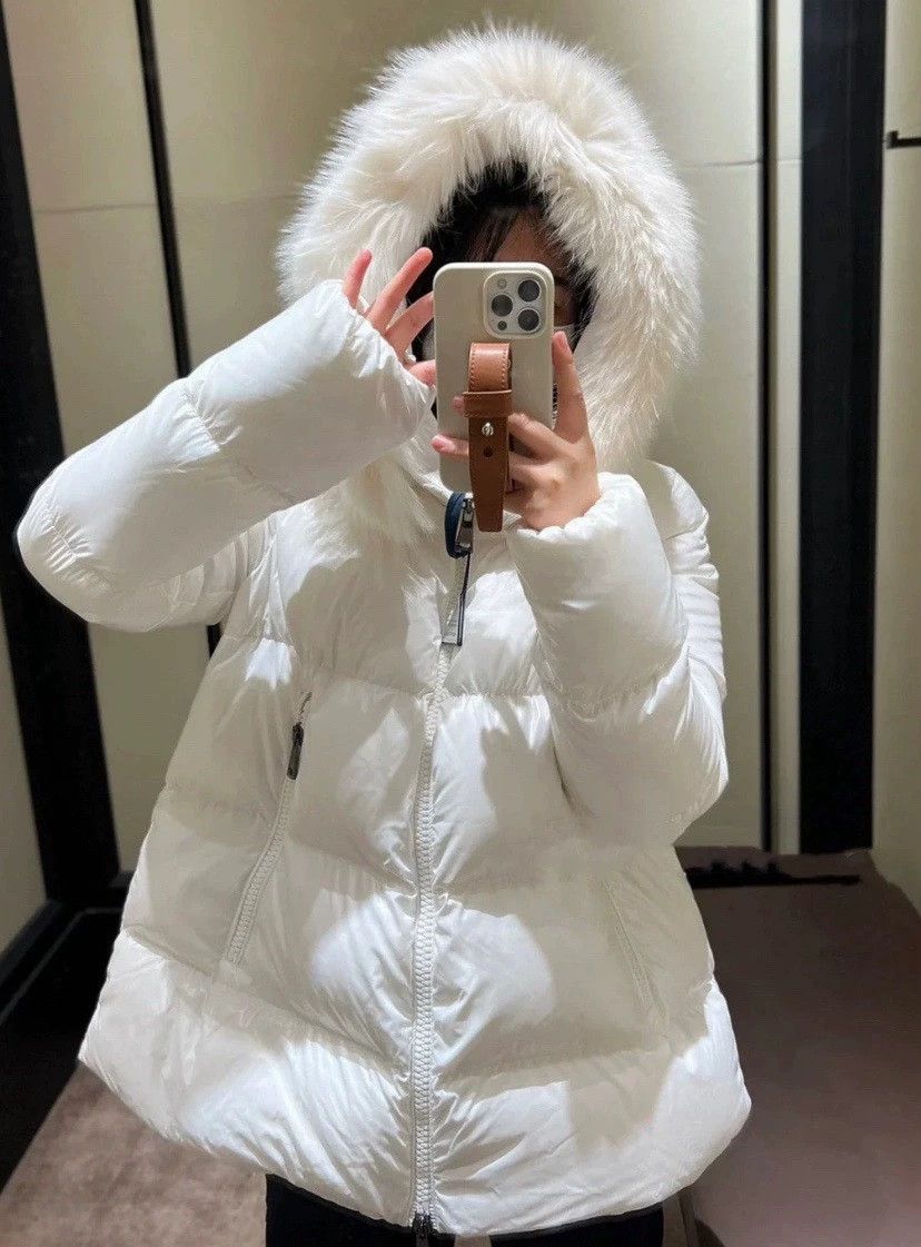 Moncler Moncler Laiche White Fur Collar Down Jacket Size S / US 4 / IT 40 - 4 Thumbnail