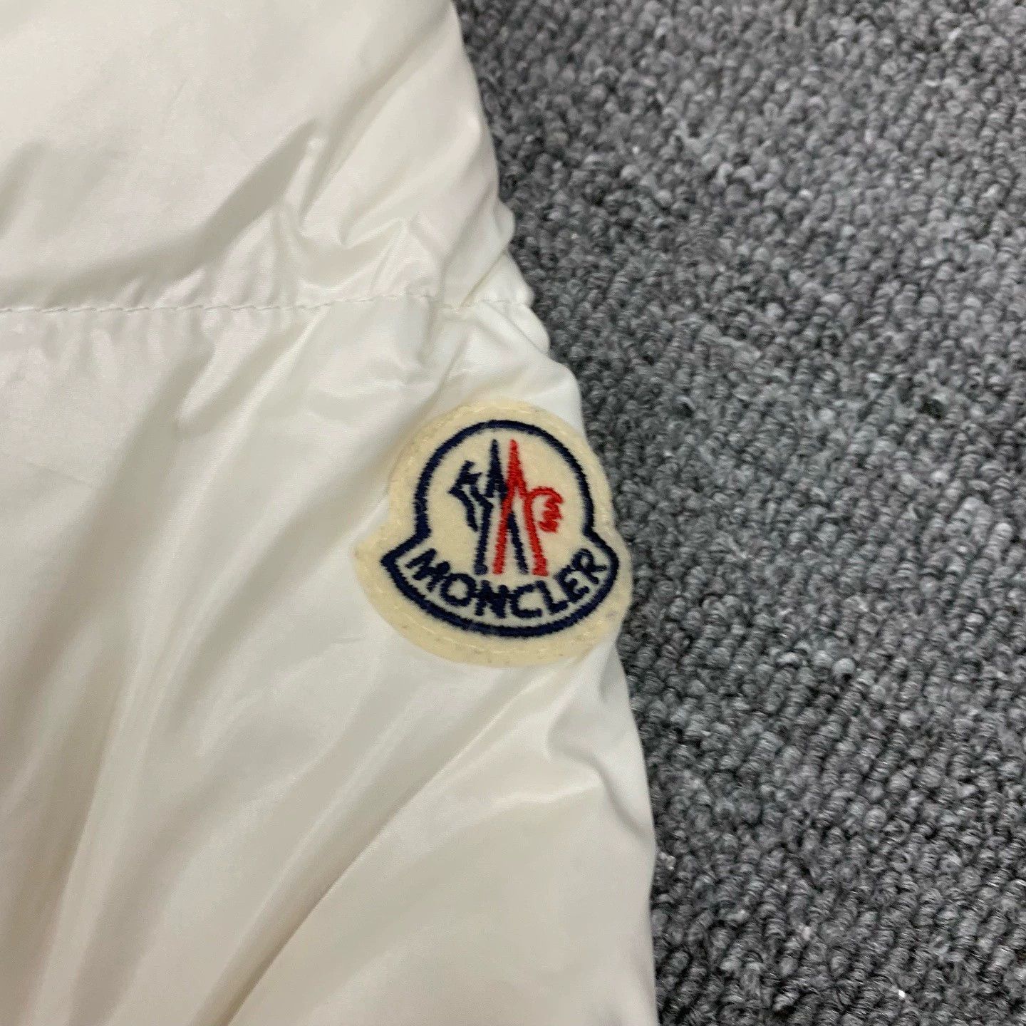 Moncler Moncler Laiche White Fur Collar Down Jacket Size S / US 4 / IT 40 - 8 Thumbnail