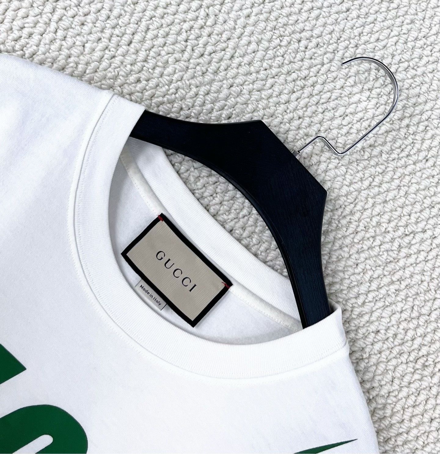 Gucci gucci lightning logo short sleeve t-shirt Size US L / EU 52-54 / 3 - 2 Thumbnail