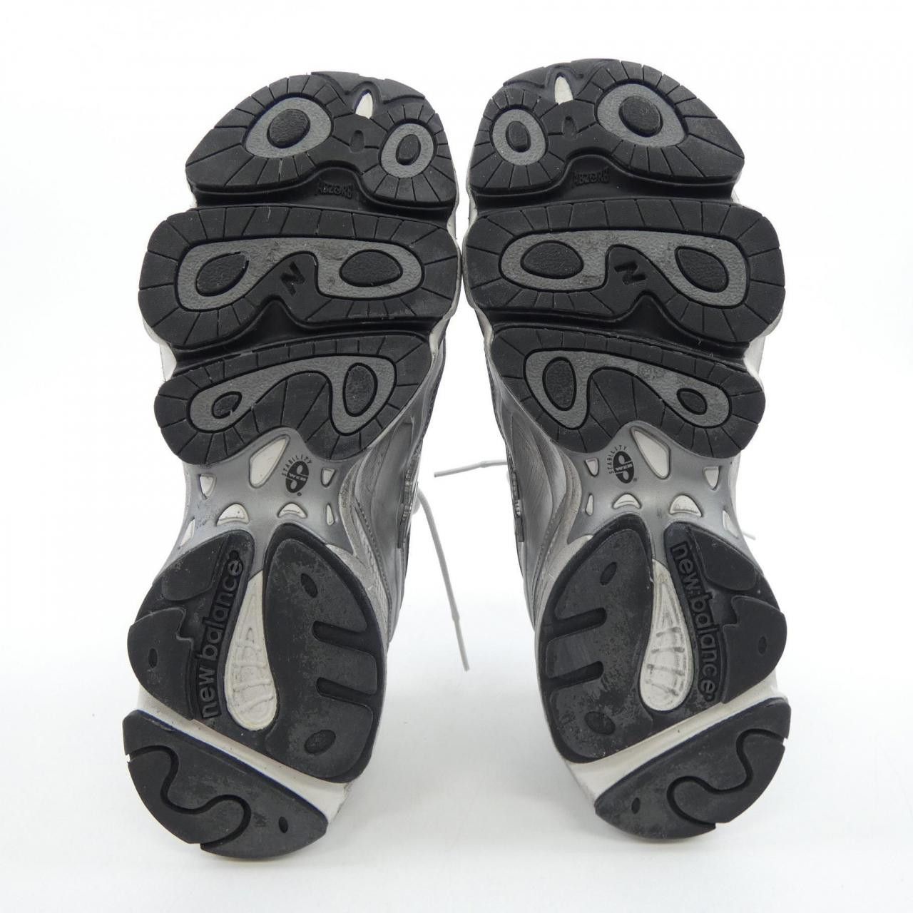 Other Other New Balance M1000G Sneakers Others Shoes M1000G DUTY FREE for USA Size ONE SIZE - 4 Thumbnail