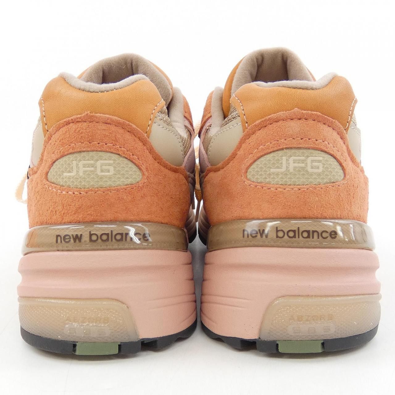 Other Other New Balance U992JG1 Sneakers Others Shoes U992JG1 DUTY FREE for USA Size ONE SIZE - 5 Thumbnail