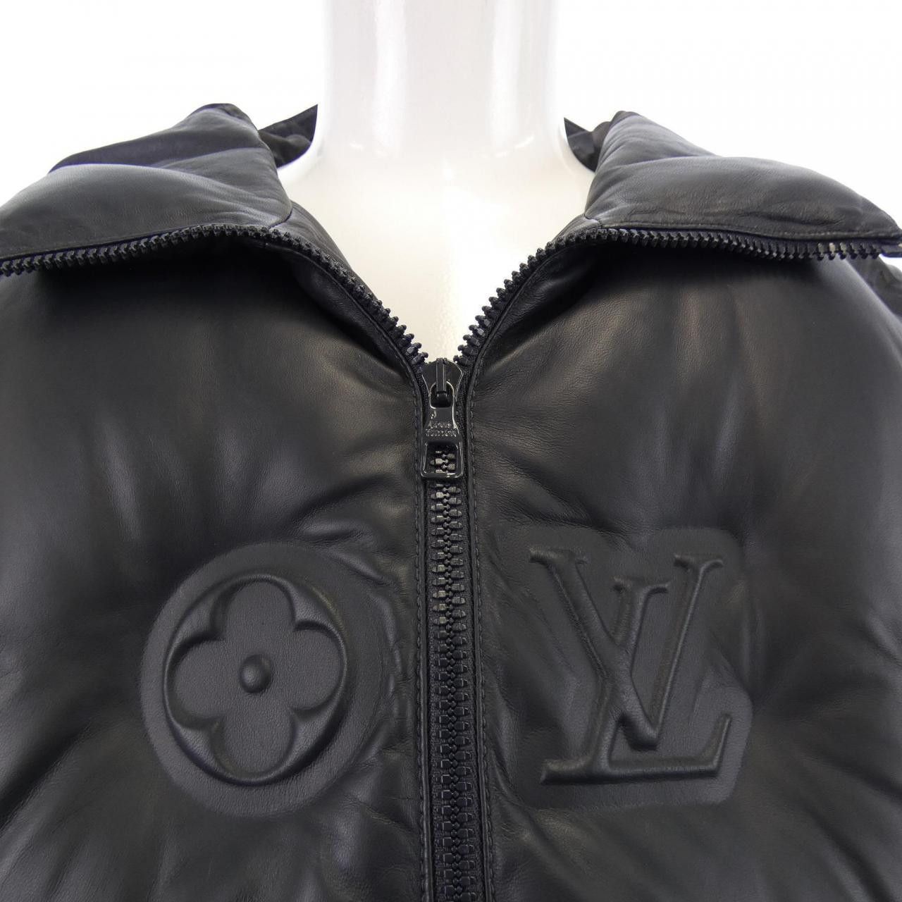 Louis Vuitton Louis Vuitton Louis Vuitton Monogram Lamb Down Jacket Leather Outerwear HOL15ETV8 DUTY FREE for USA Size ONE SIZE - 6 Thumbnail