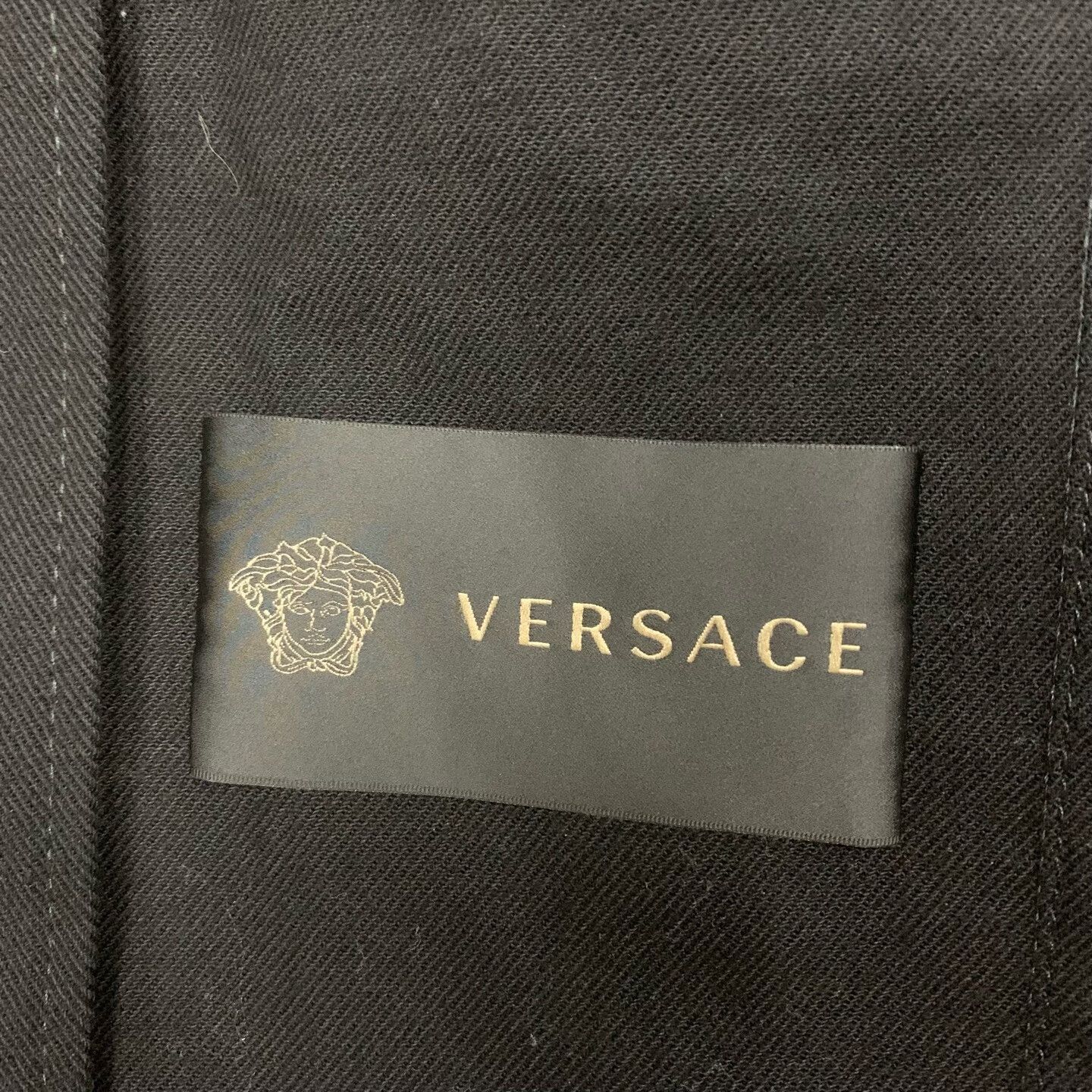 Versace versace black embroidered denim jacket for men Size US M / EU 48-50 / 2 - 4 Thumbnail