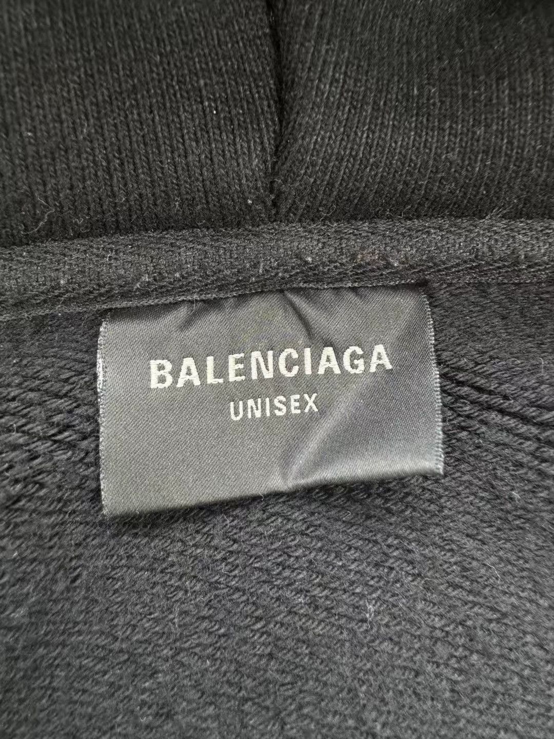 Balenciaga balenciaga paris tower distressed zip jacket Size US M / EU 48-50 / 2 - 5 Thumbnail