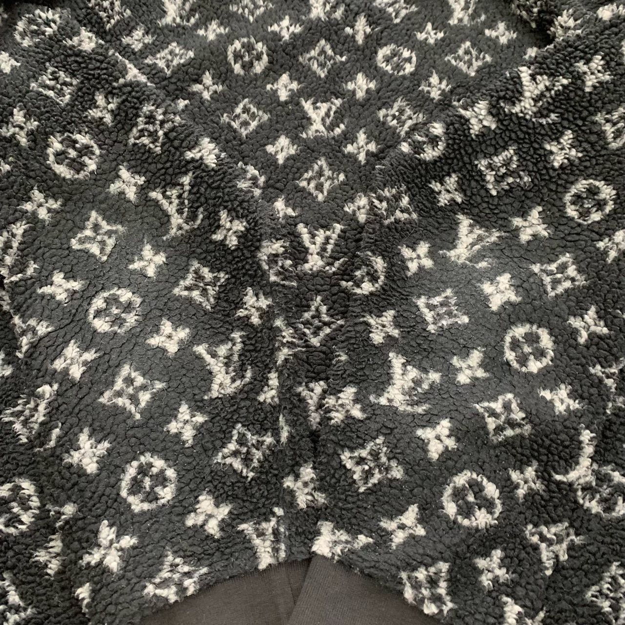 Louis Vuitton lv black monogram teddy jacket size XL Size US XL / EU 56 / 4 - 9 Thumbnail