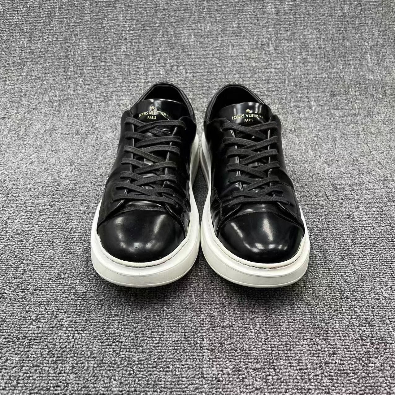 Louis Vuitton louis vuitton beverly hills black sneakers Size US 9 / EU 42 - 2 Thumbnail