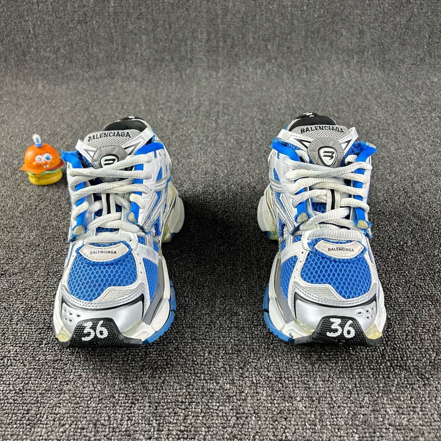 Balenciaga balenciaga runner sports shoes in blue and white Size US 5.5 / EU 38 - 2 Thumbnail