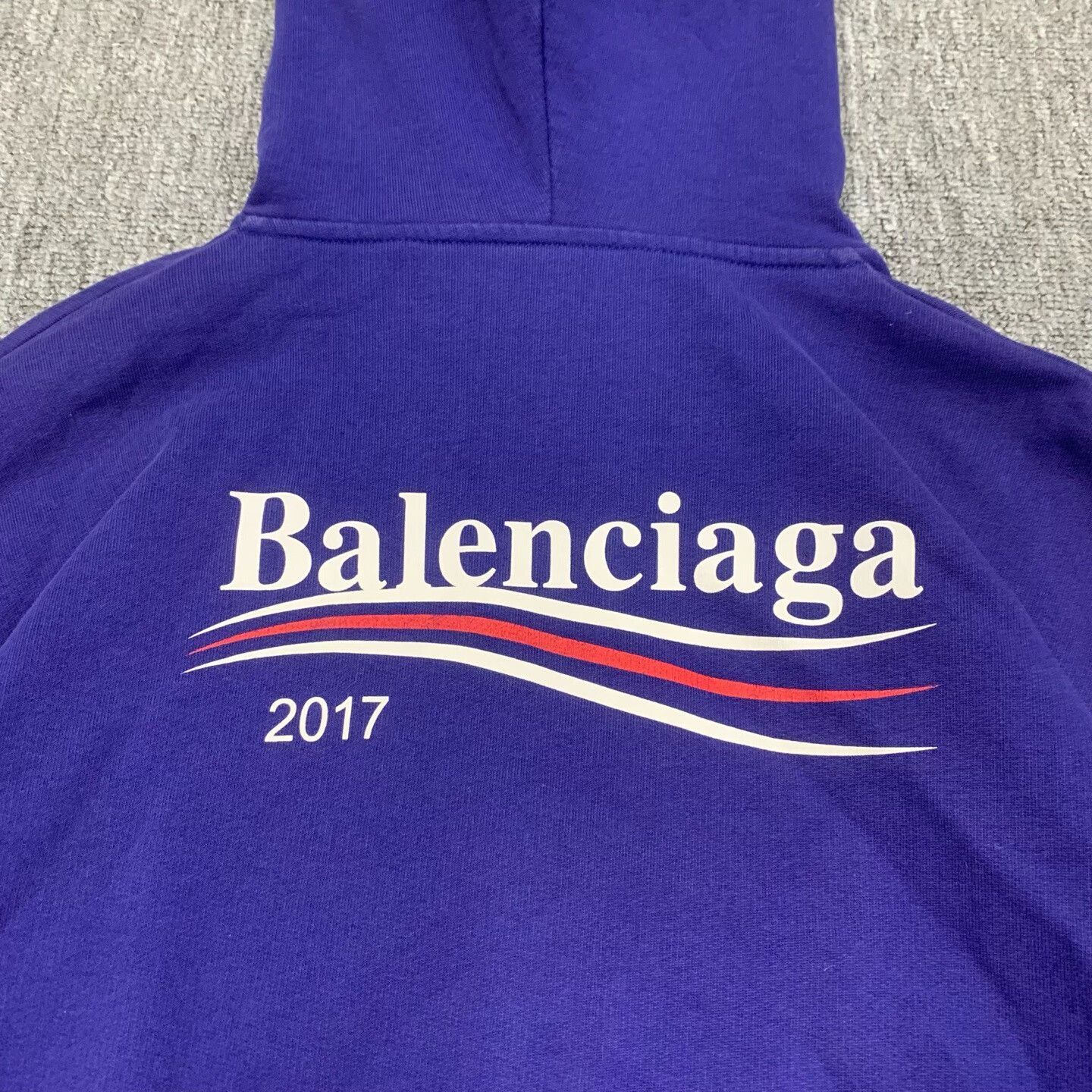 Balenciaga balenciaga purple hoodie sweatshirt in xs Size US XS / EU 42 / 0 - 9 Thumbnail