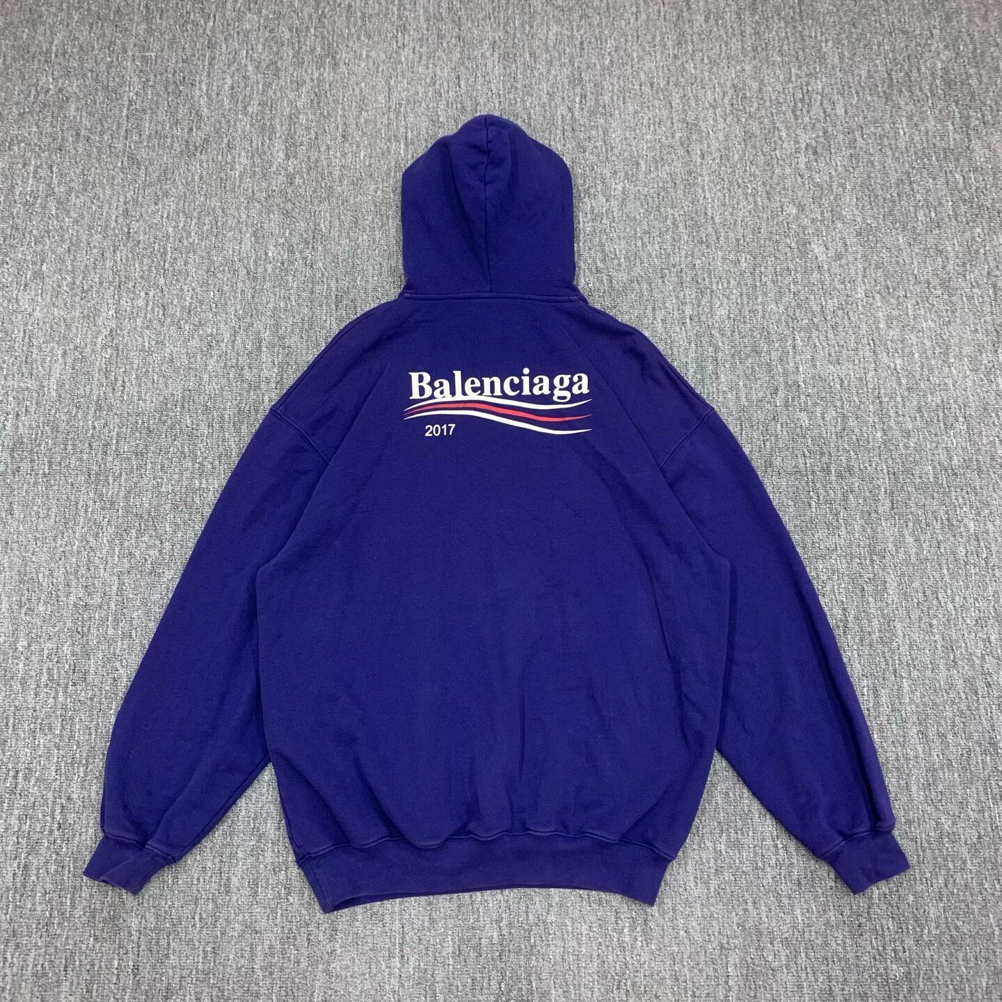 Balenciaga balenciaga purple hoodie sweatshirt in xs Size US XS / EU 42 / 0 - 2 Thumbnail