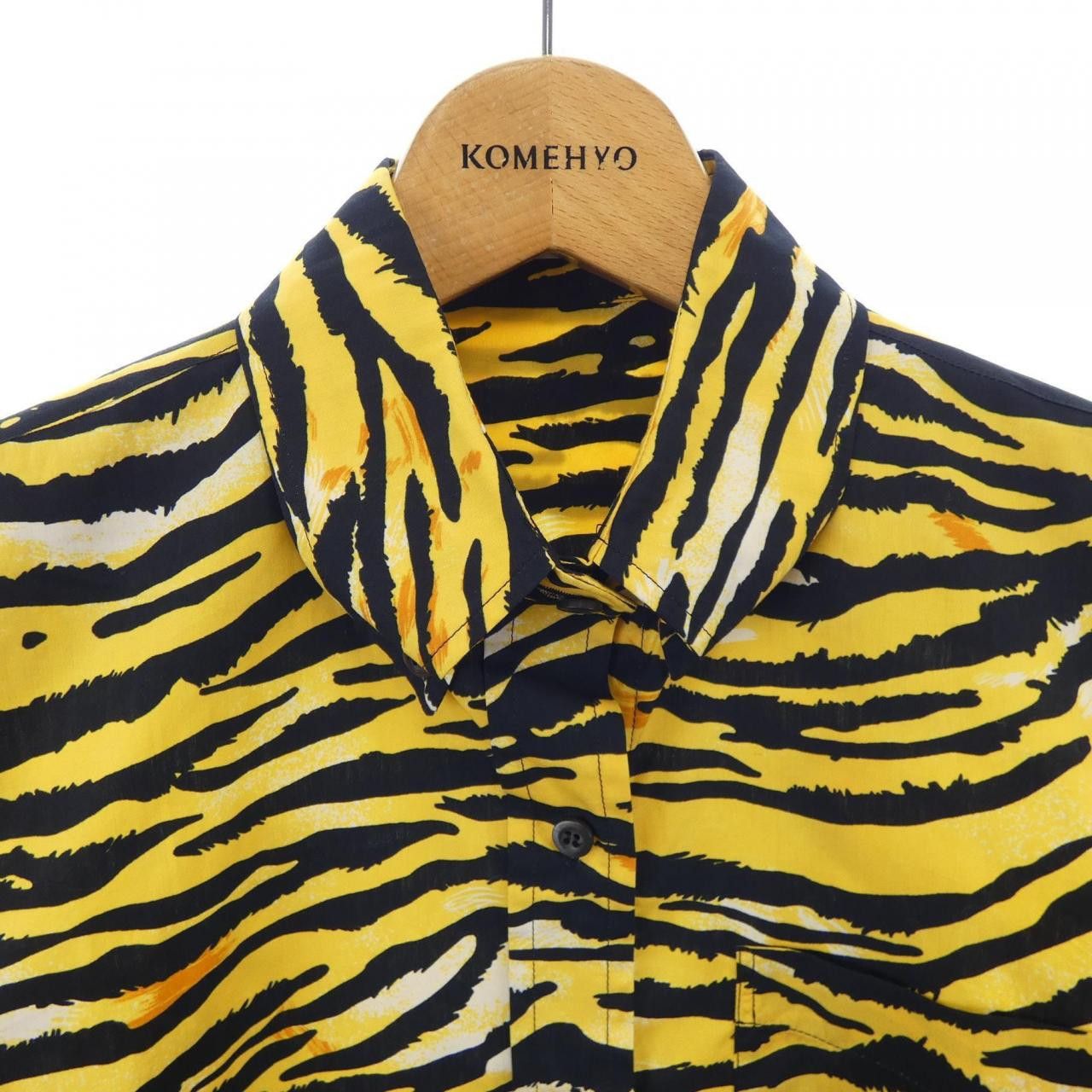 Prada Prada Prada S/S Shirt Cotton Tops P460CM DUTY FREE for USA Size ONE SIZE - 5 Thumbnail