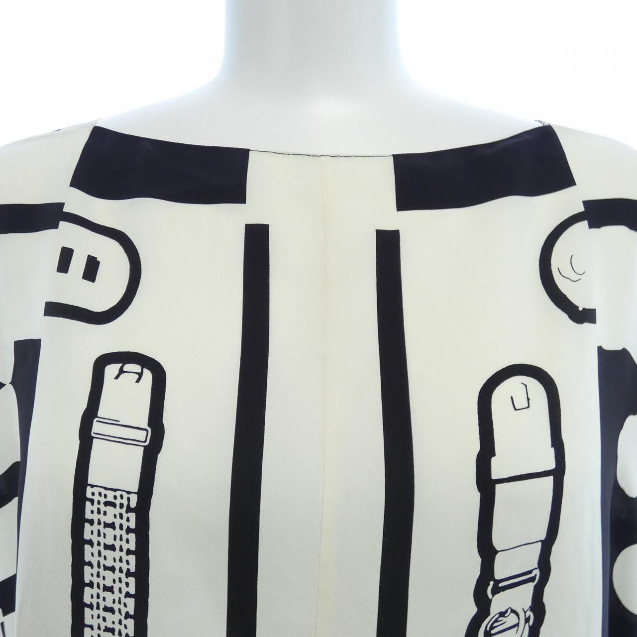 Hermes Hermes Hermès LE TRESOR DE MEDOR RAYURE34 Silk Dress Others Dresses DUTY FREE for USA Size ONE SIZE - 5 Thumbnail