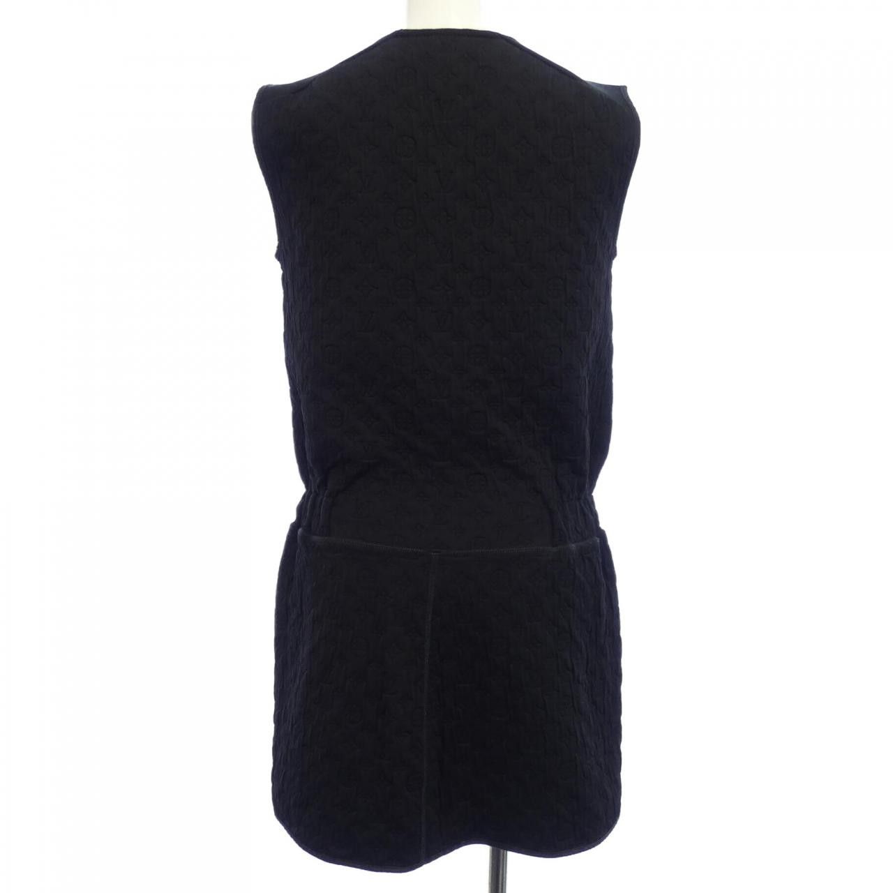 Louis Vuitton Louis Vuitton Louis Vuitton Dress Others Dresses F3DR18P8H DUTY FREE for USA Size ONE SIZE - 2 Thumbnail
