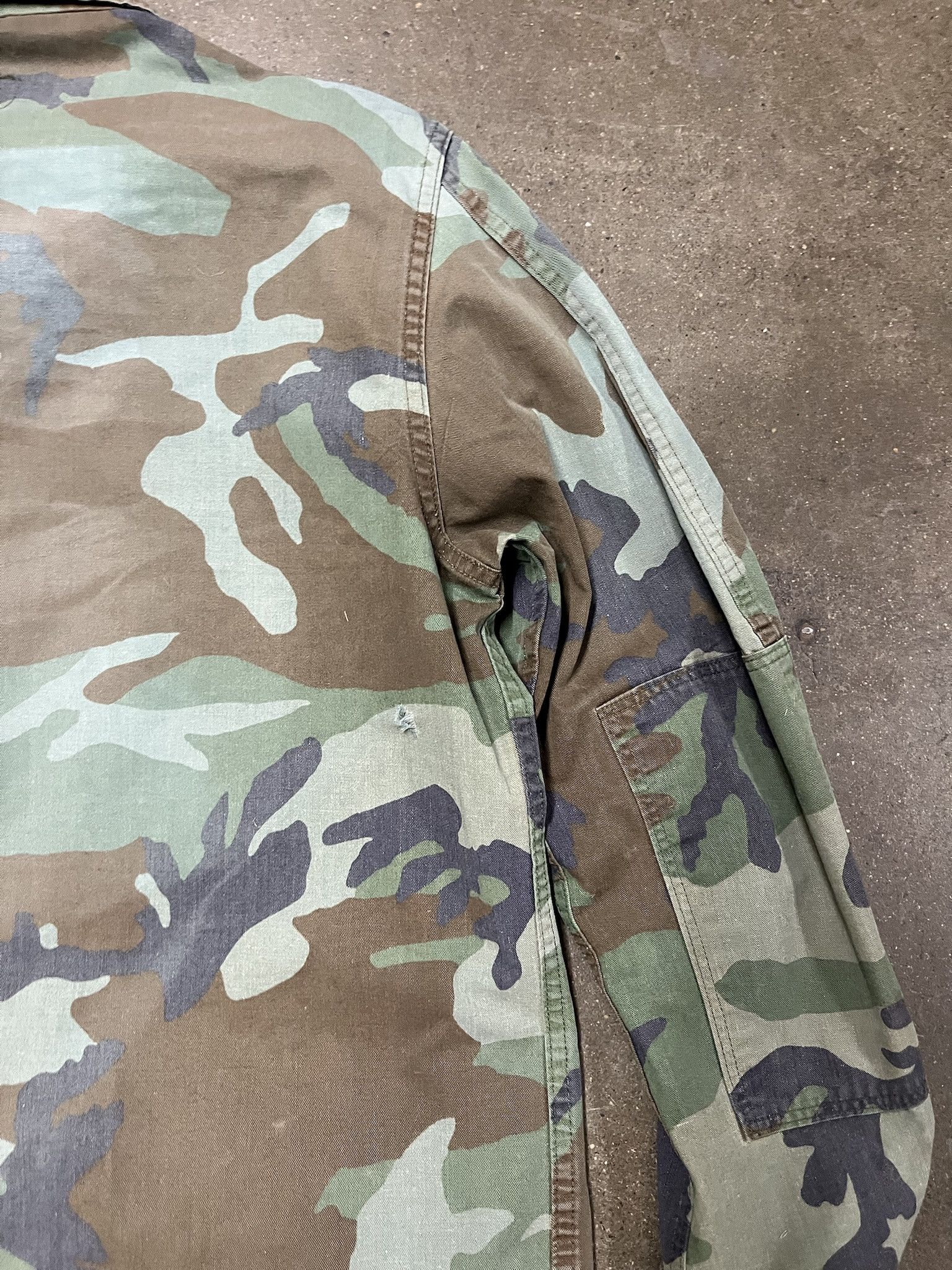 Vintage Vintage 1990s Military USMC Custom Blue Dyed BDU Camo Field Shirt Size M Size US M / EU 48-50 / 2 - 6 Thumbnail