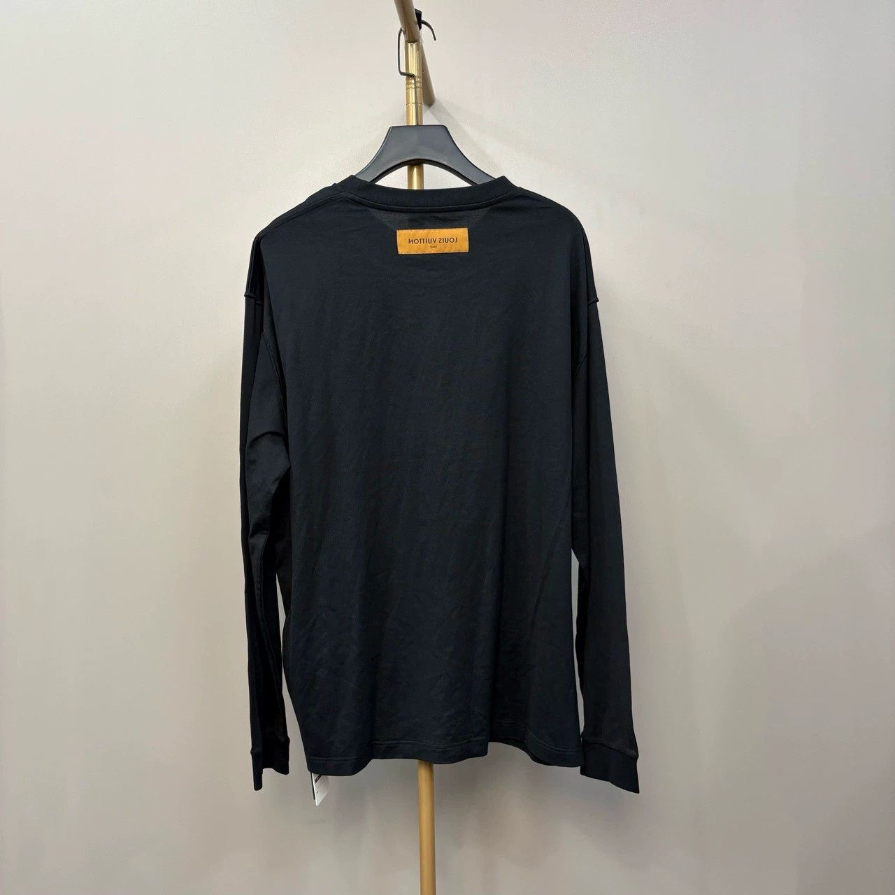 Louis Vuitton louis vuitton rainbow logo long sleeve t-shirt Size US XXL / EU 58 / 5 - 2 Thumbnail