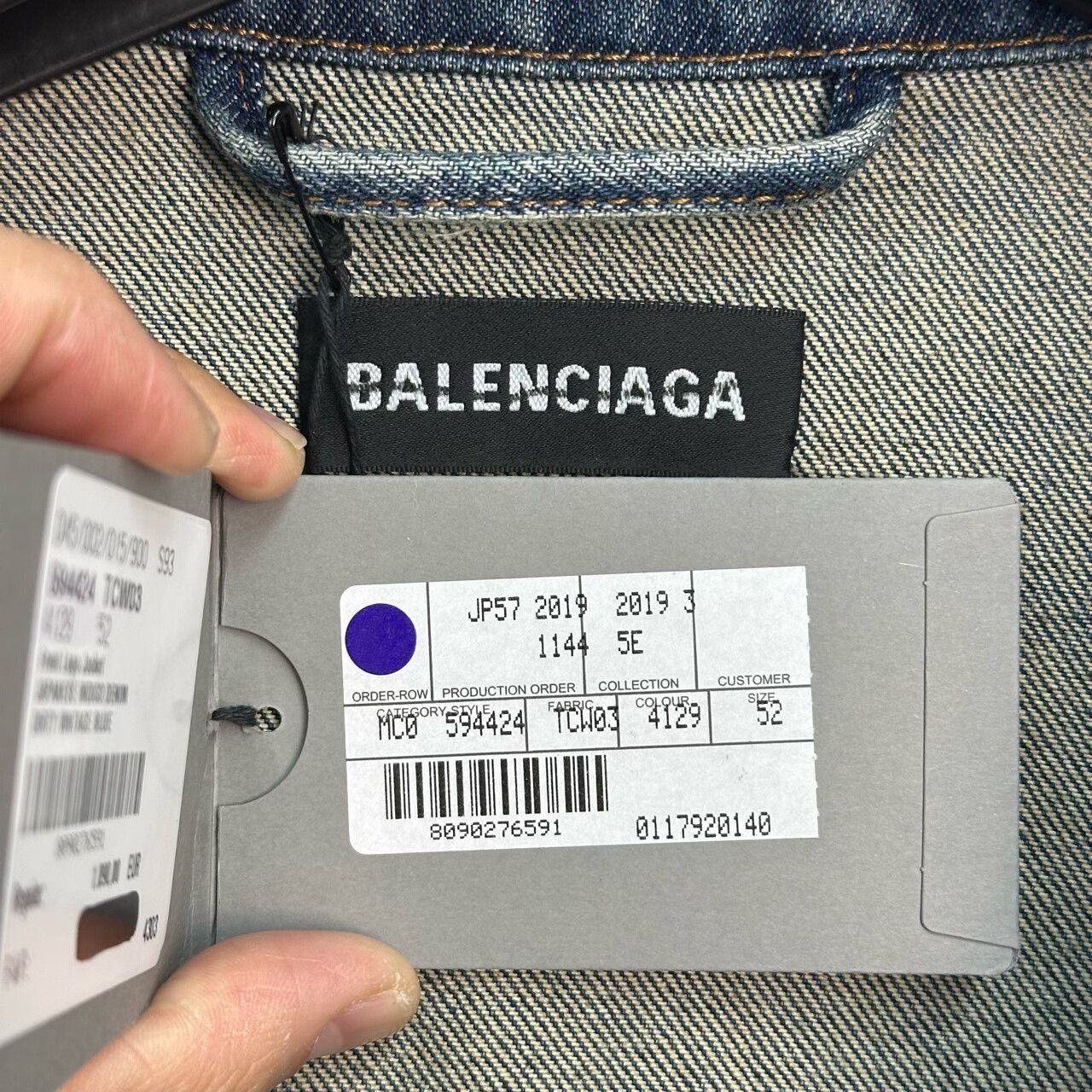 Balenciaga balenciaga distressed denim jacket with logo Size US L / EU 52-54 / 3 - 3 Thumbnail