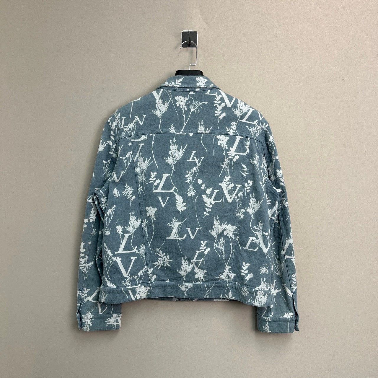 Louis Vuitton blue plant print denim jacket by louis vuitton Size US L / EU 52-54 / 3 - 2 Thumbnail