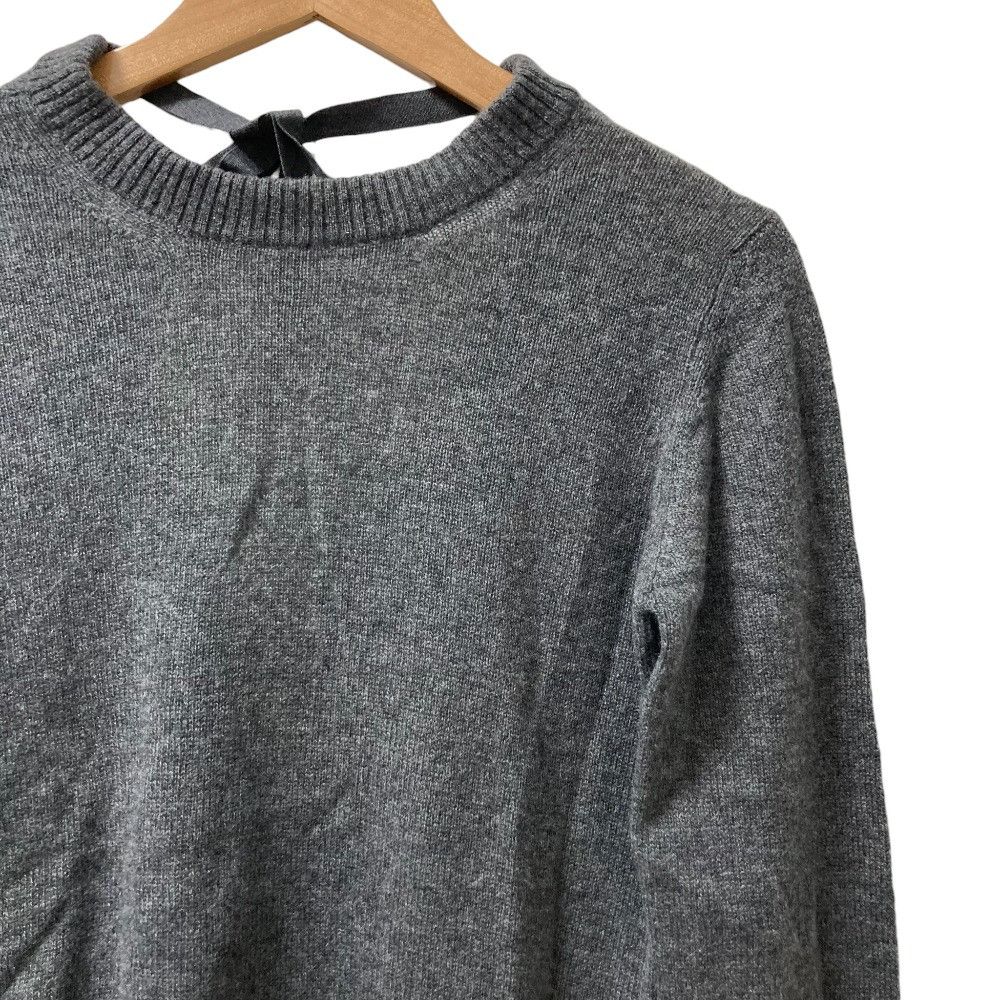 Prada Prada Prada Back Ribbon Cashmere Knit Sweater Others Tops DUTY FREE for USA Size ONE SIZE - 2 Thumbnail