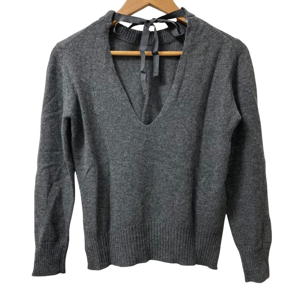 Prada Prada Prada Back Ribbon Cashmere Knit Sweater Others Tops DUTY FREE for USA Size ONE SIZE - 3 Thumbnail