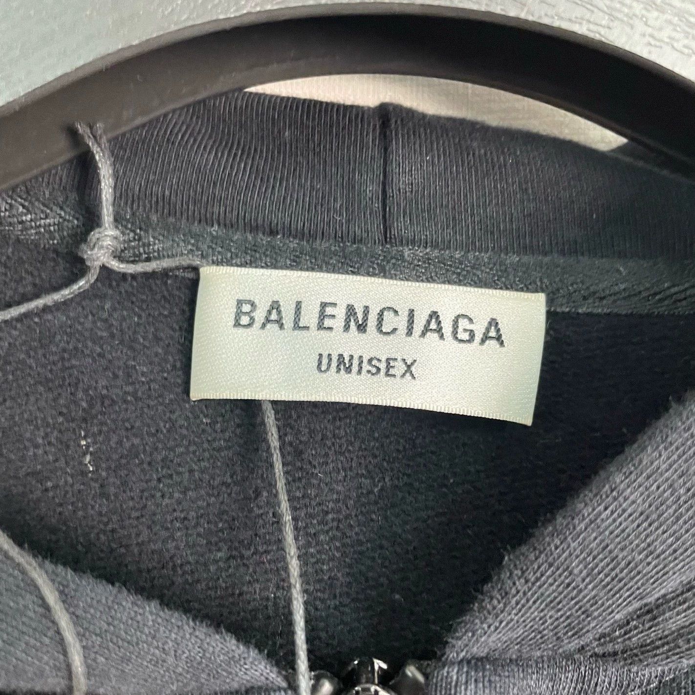 Balenciaga Balenciaga Embroidered Zip-Up Hoodie in Black Size US M / EU 48-50 / 2 - 3 Thumbnail