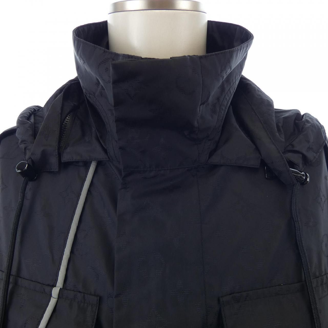 Louis Vuitton Louis Vuitton Louis Vuitton NBA Blouson Jacket Others Outerwear HKB02EZNV NBA DUTY FREE for USA Size ONE SIZE - 5 Thumbnail